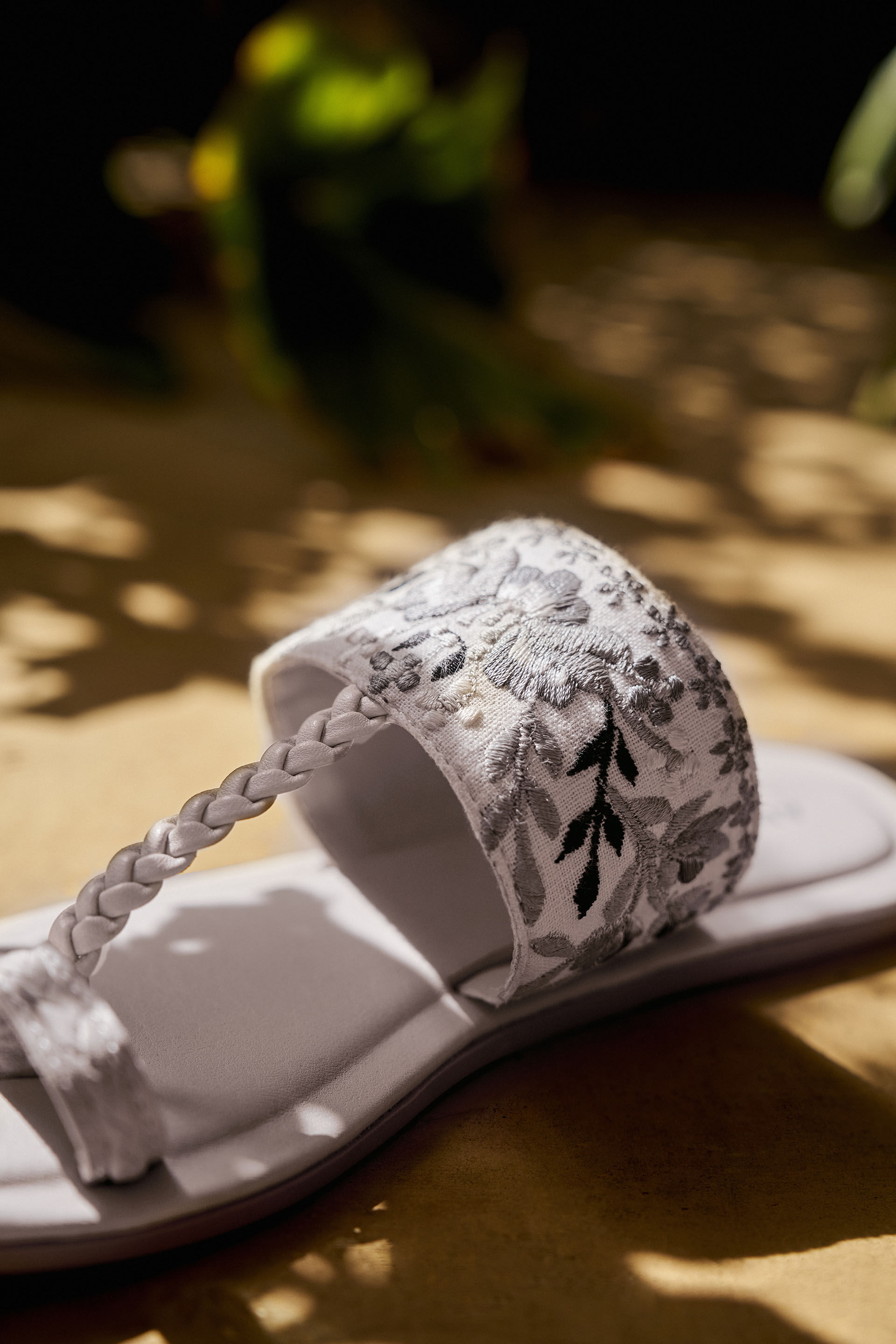 Azalea Kolhapuris - Grey, Grey, image 4