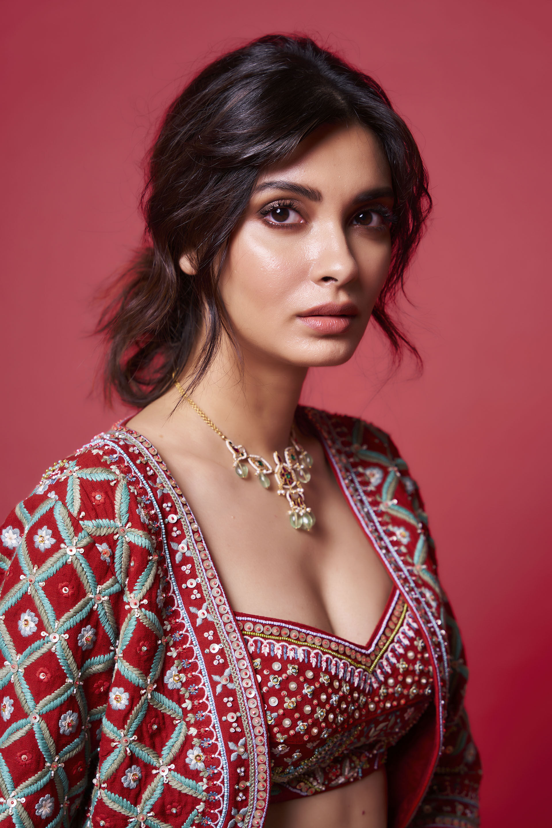 Iara Lehenga-Sage, , image 6