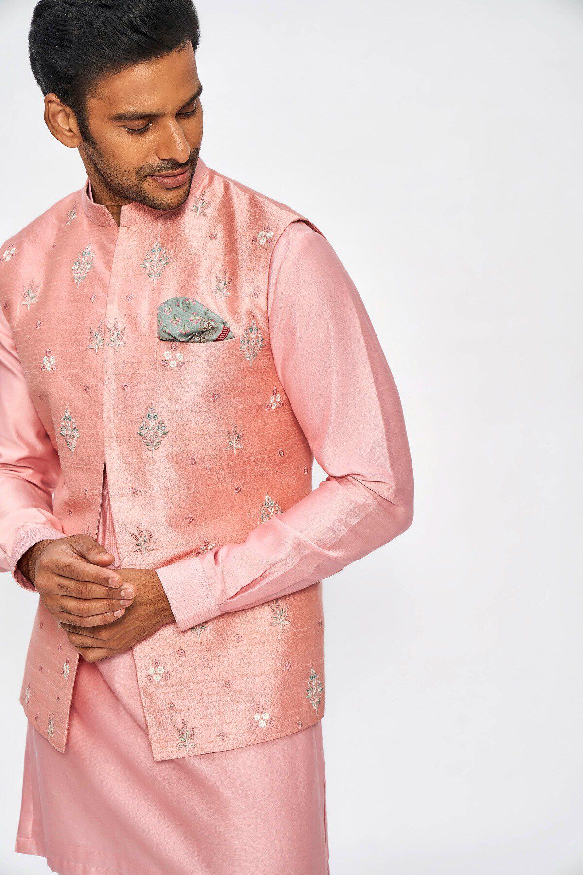 4 - Tanish Bandi &ndash; Pink, image 4