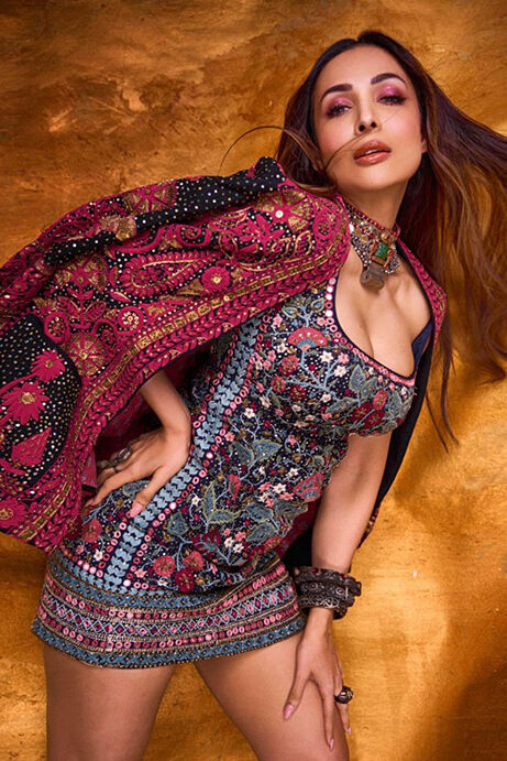 Nocturnal Wilderness Embroidered Zardozi & Cord Silk Jacket - Black, , image 1