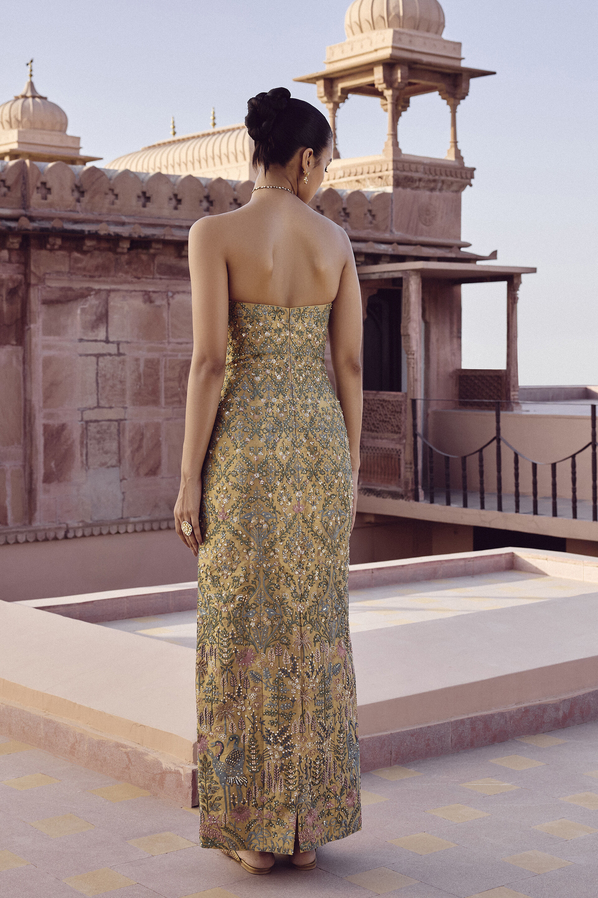 Sahuri Embroidered Silk Gown - Gold
