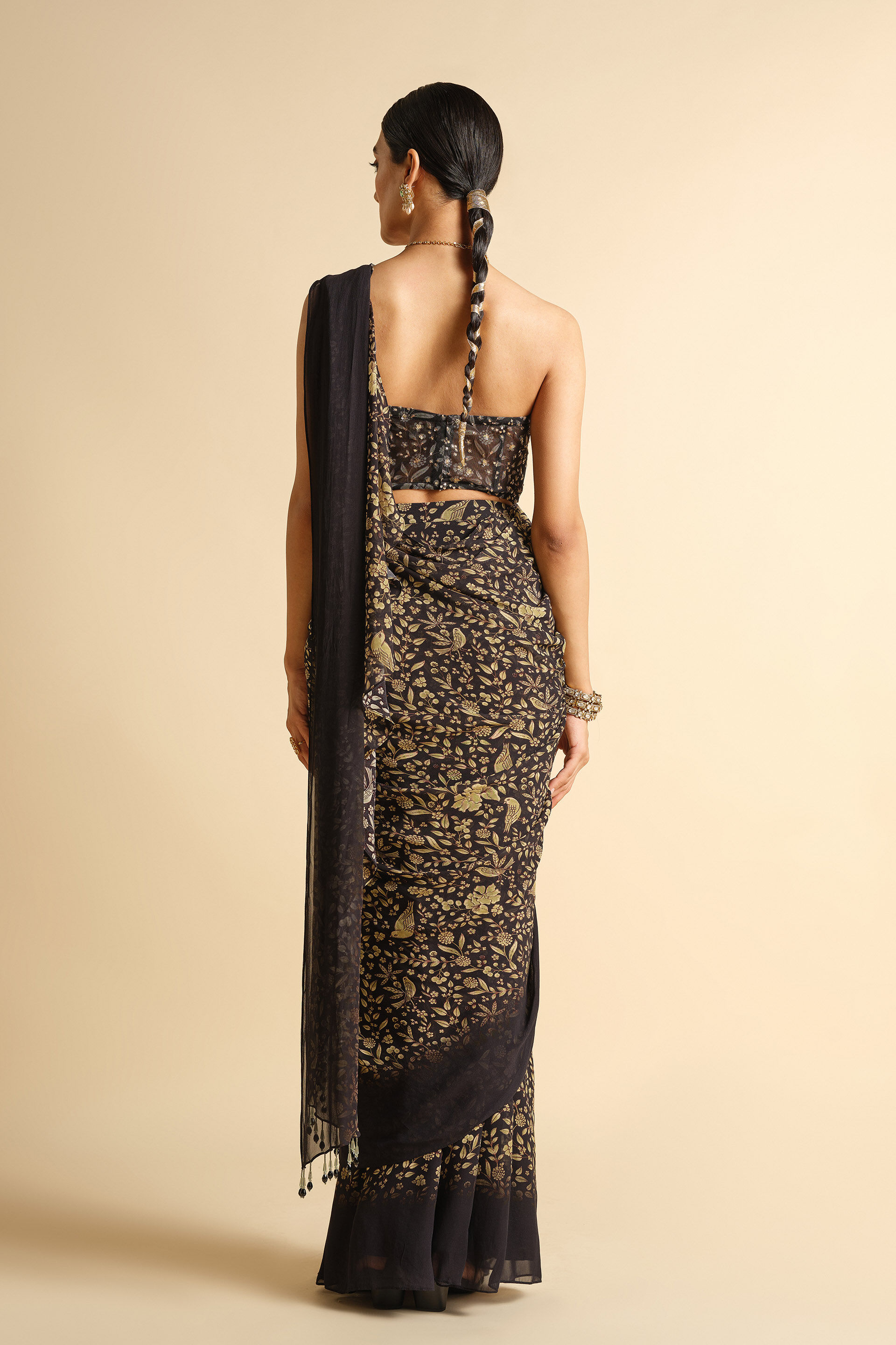 Gwylan Sequin Georgette Pre-stitched Saree - Black