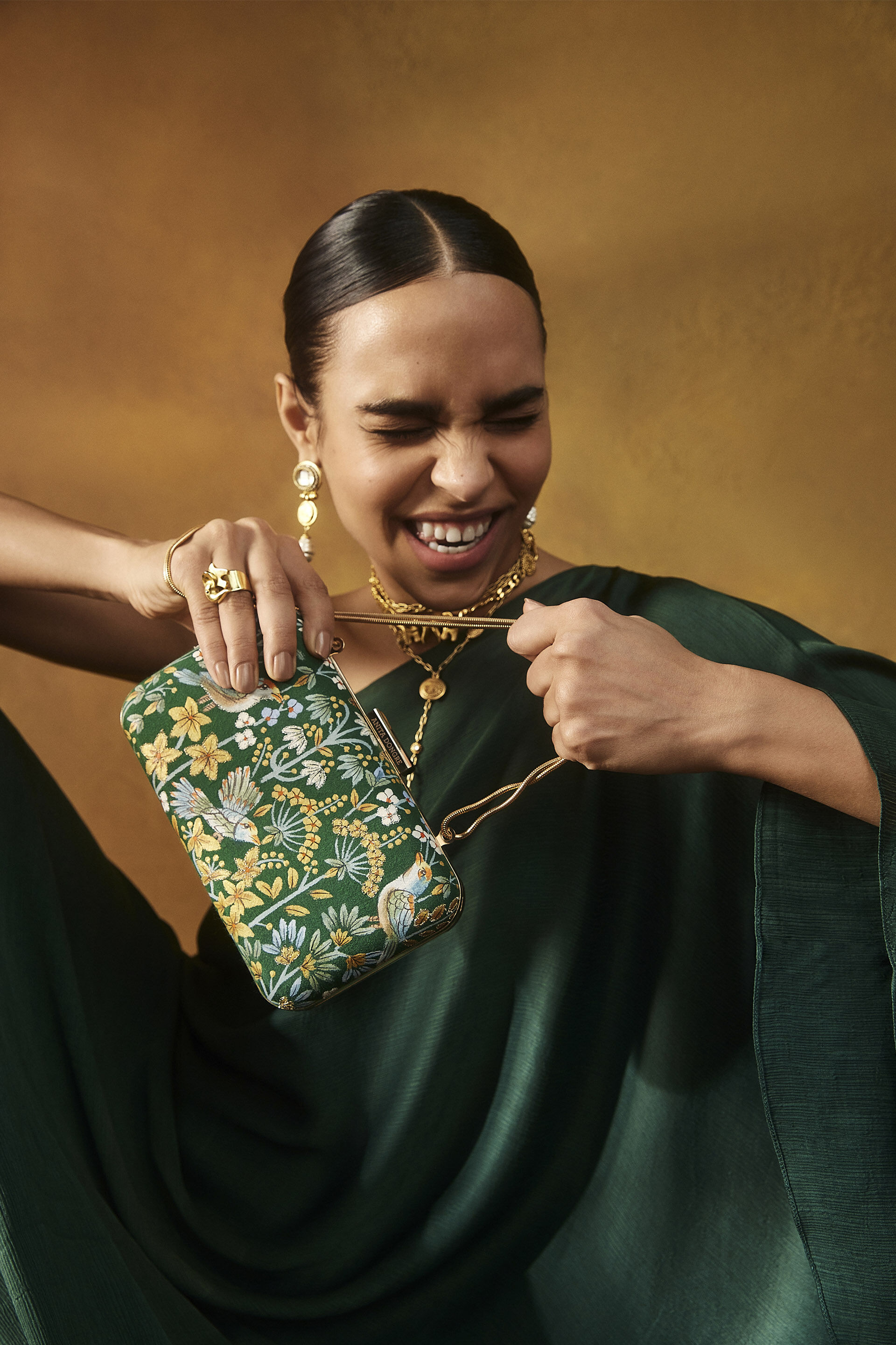 Pichhwai Clutch - Starling Green, Green, image 3