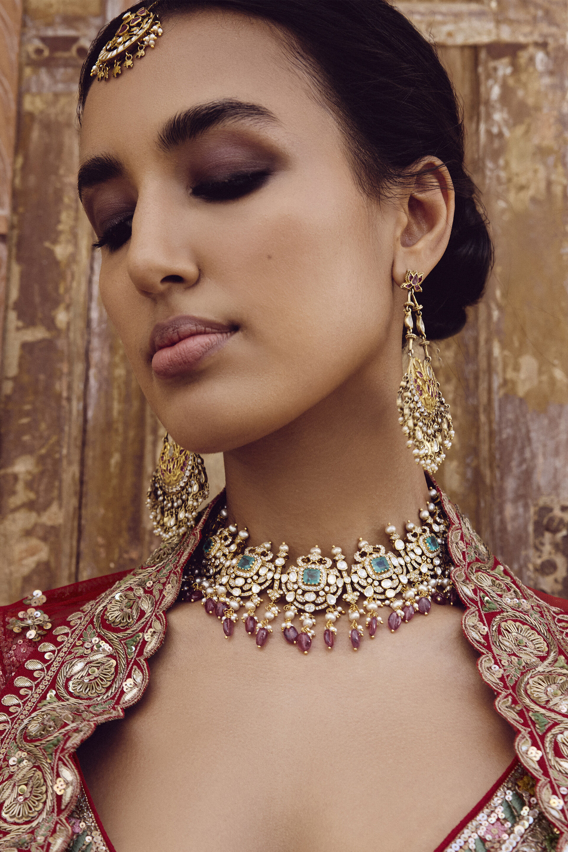 Gulnara Choker