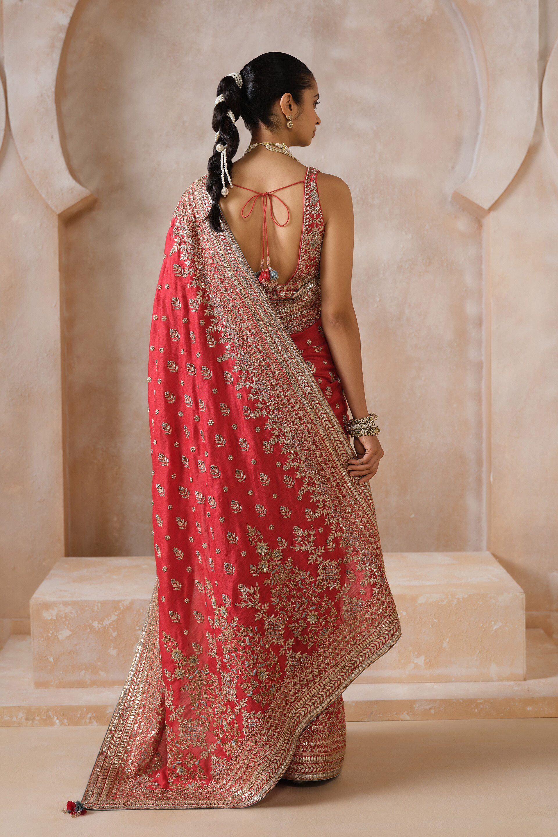 Manjara Gota Patti Silk Saree - Red