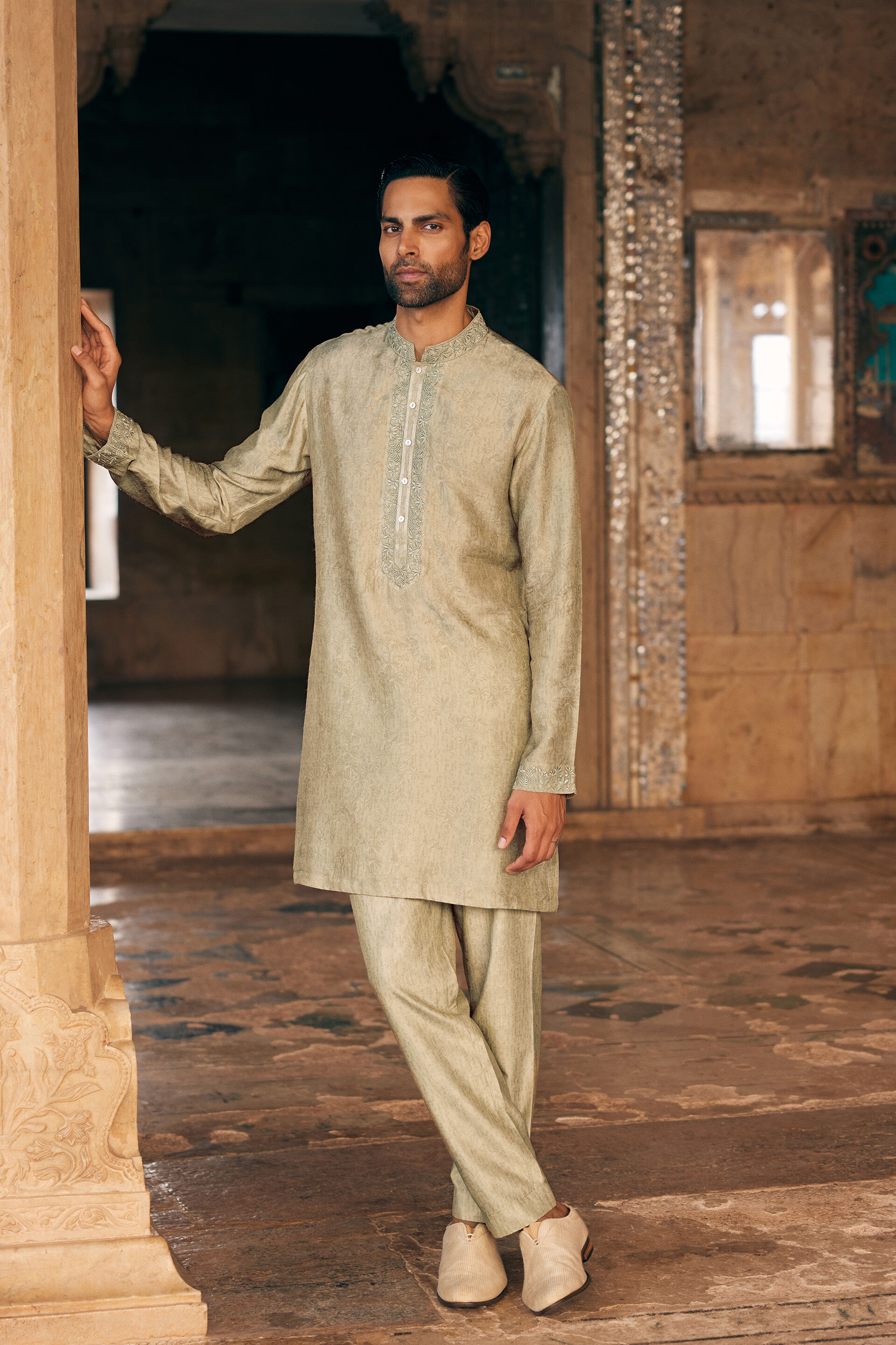 Hiranmay Printed Silk Kurta - Sage