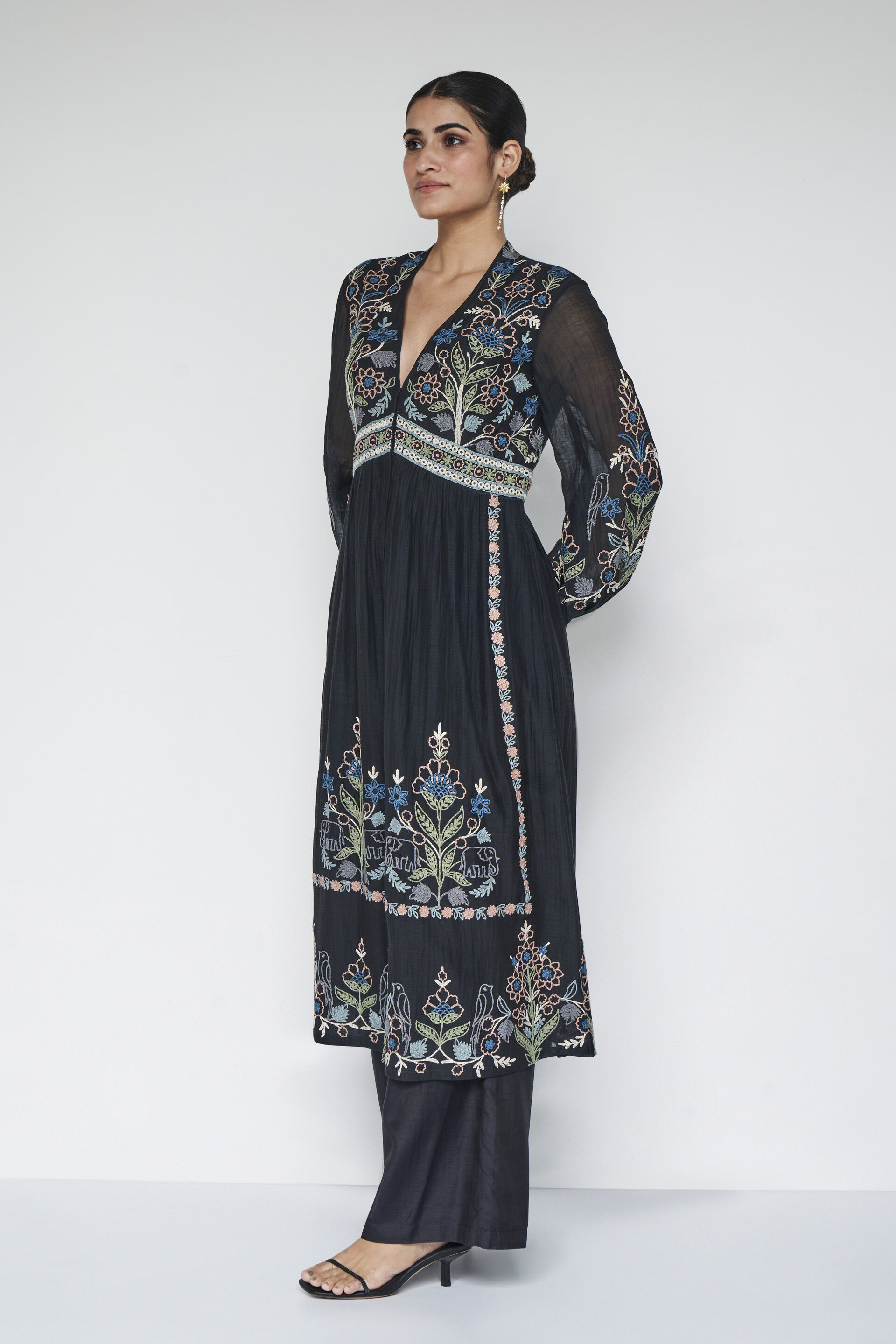 Balsam Hand-embroidered SEWA Mul Suit Set - Black