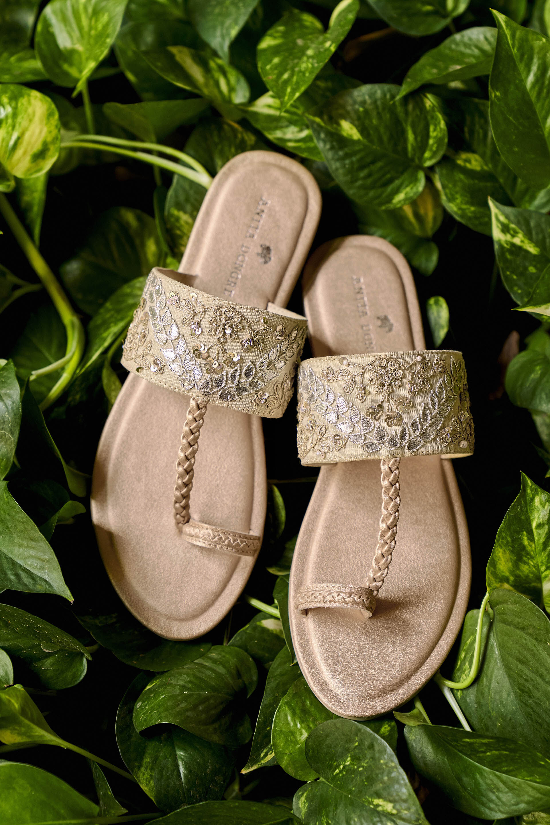 Kinari Kolhapuris - Gold