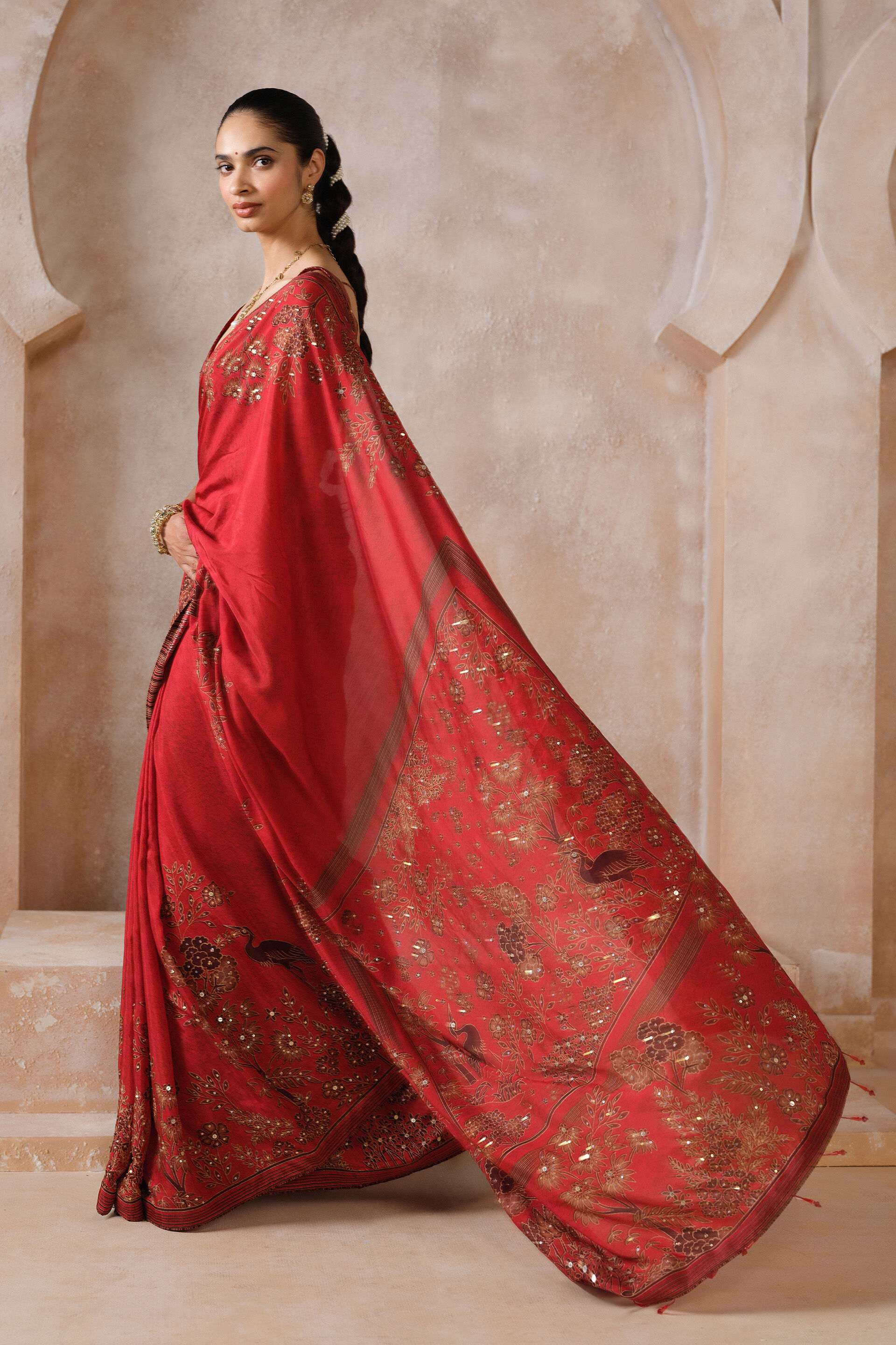 Anaiza Sequin Chiffon Saree, Red, image 3
