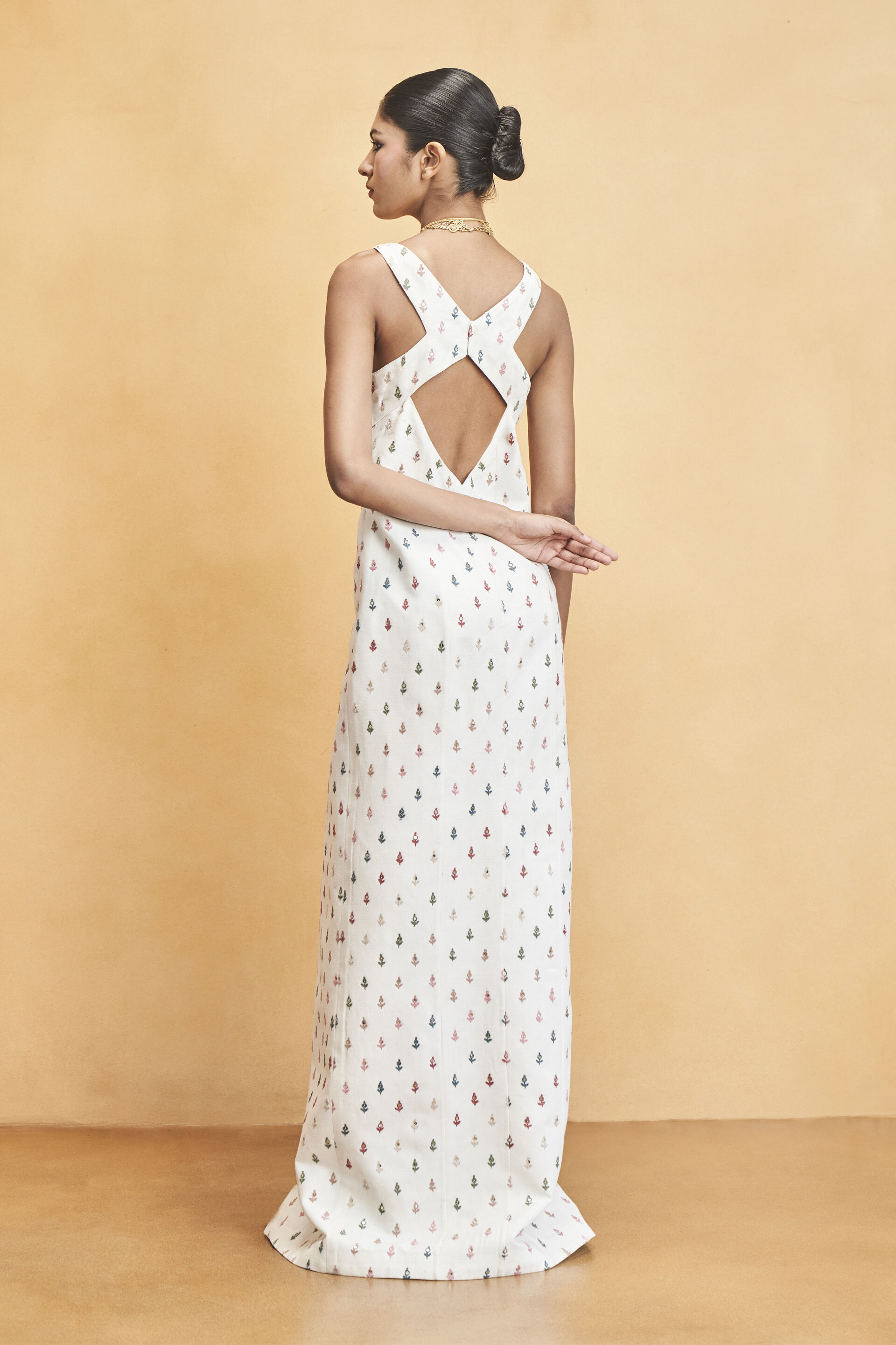 Paradise Of Flowers SEWA Hand-embroidered Silk Overlayer Set - Cream, Cream, image 6