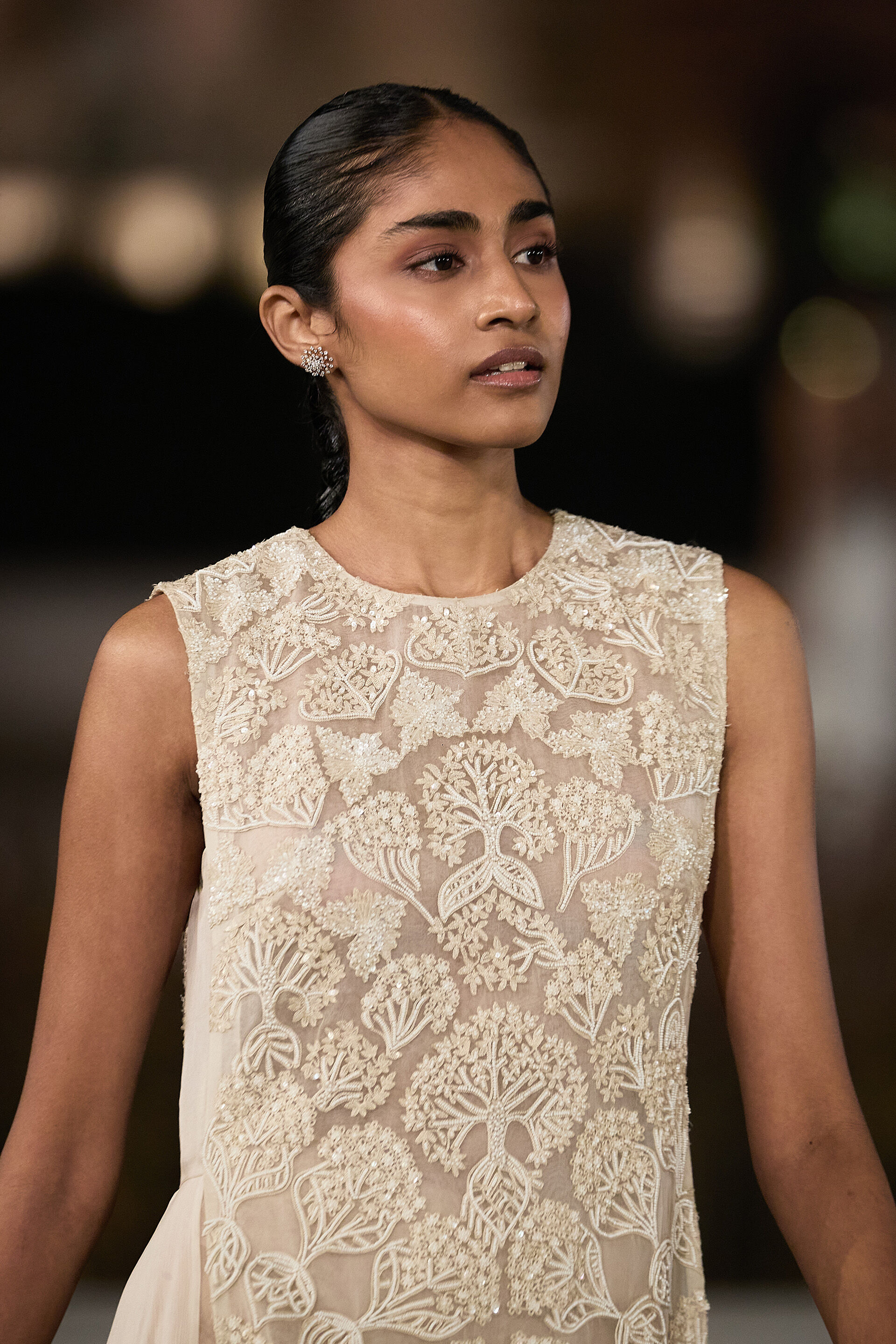 Calliandra Embroidered Silk Tabard Set - Ivory, Ivory, image 3