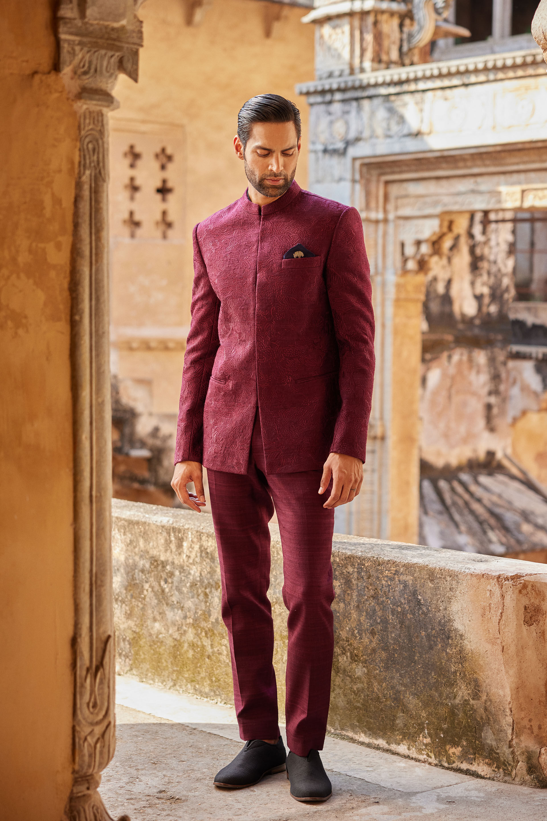 Buy Bandhgalas and Jodhpuri Suits for Men Online Anita Dongre