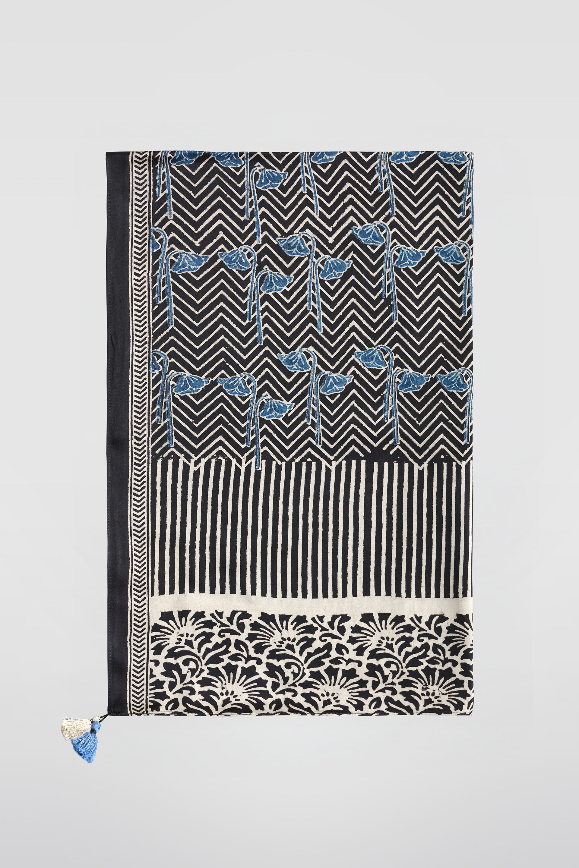 Iago Ajrakh Hand-block Printed Stole - Black, Black, image 3