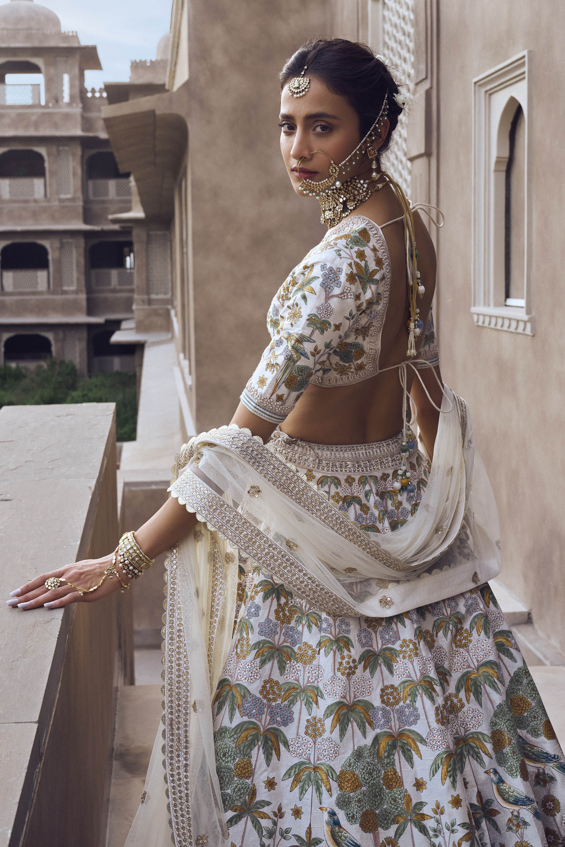 Unmai Lehenga - Cream