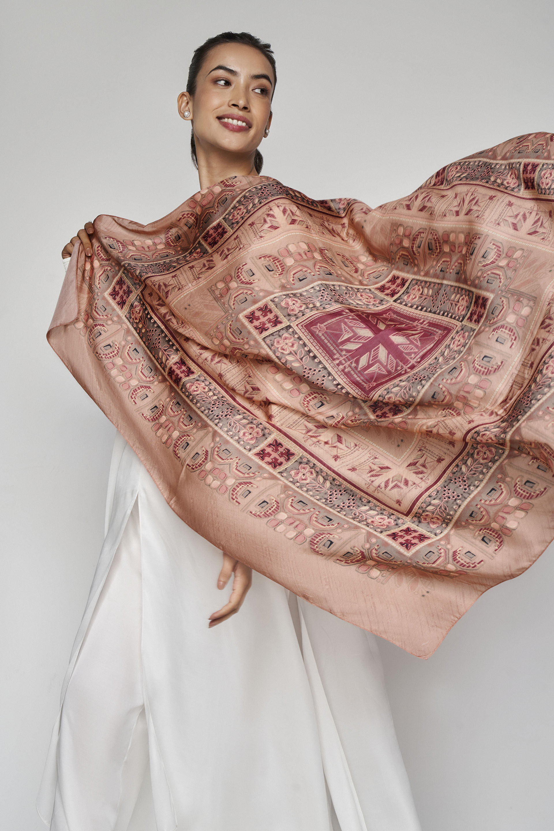 Louella Scarf - Onion Pink, Onion Pink, image 3