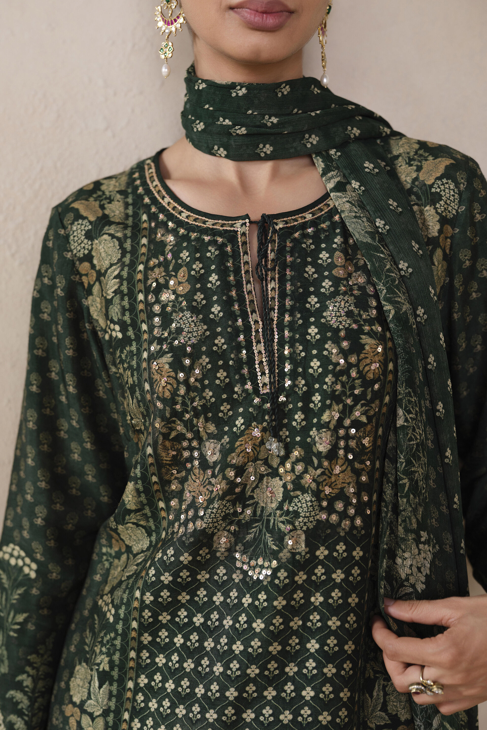 Kriti Printed Suit Set in Green, Green, image 4