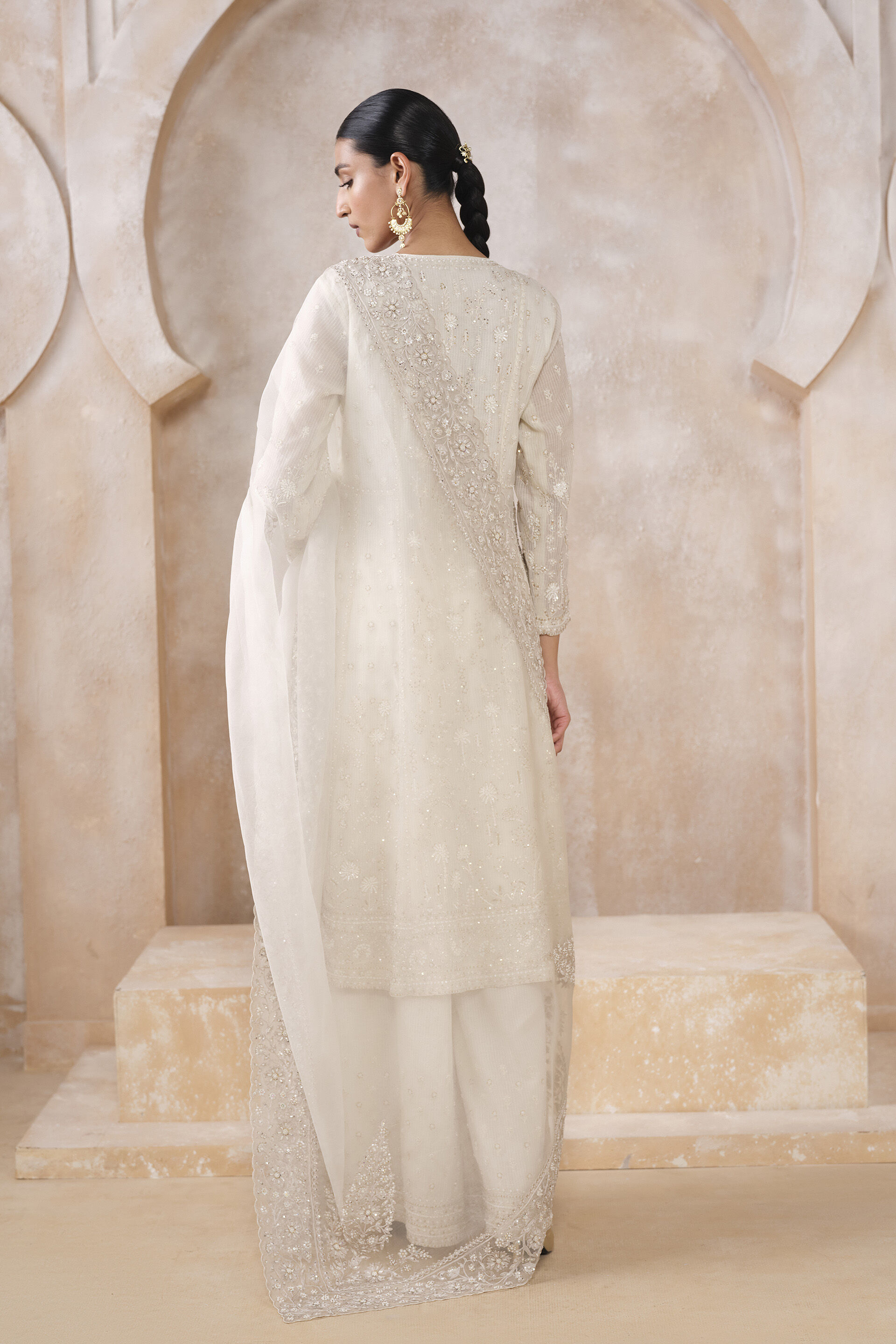 Zuhra Embroidered Suit Set - Ivory