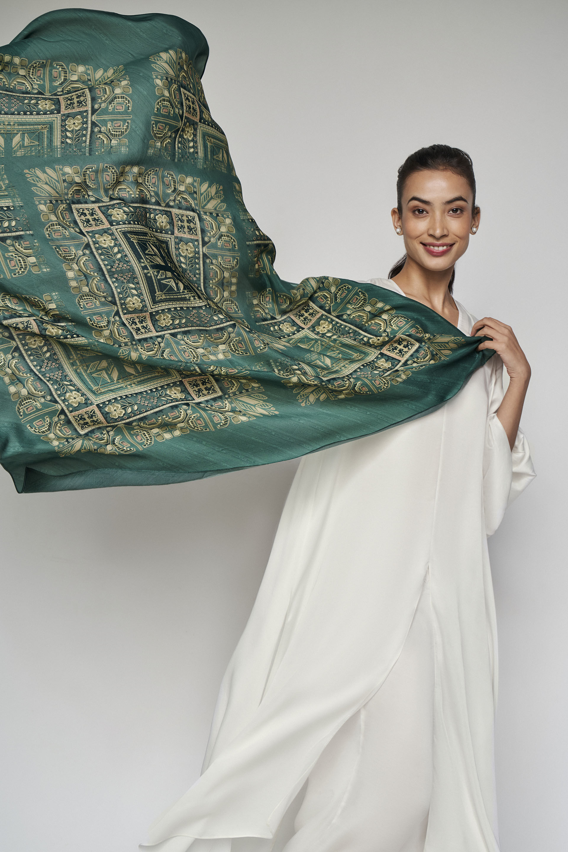 Nokomis Scarf - Green