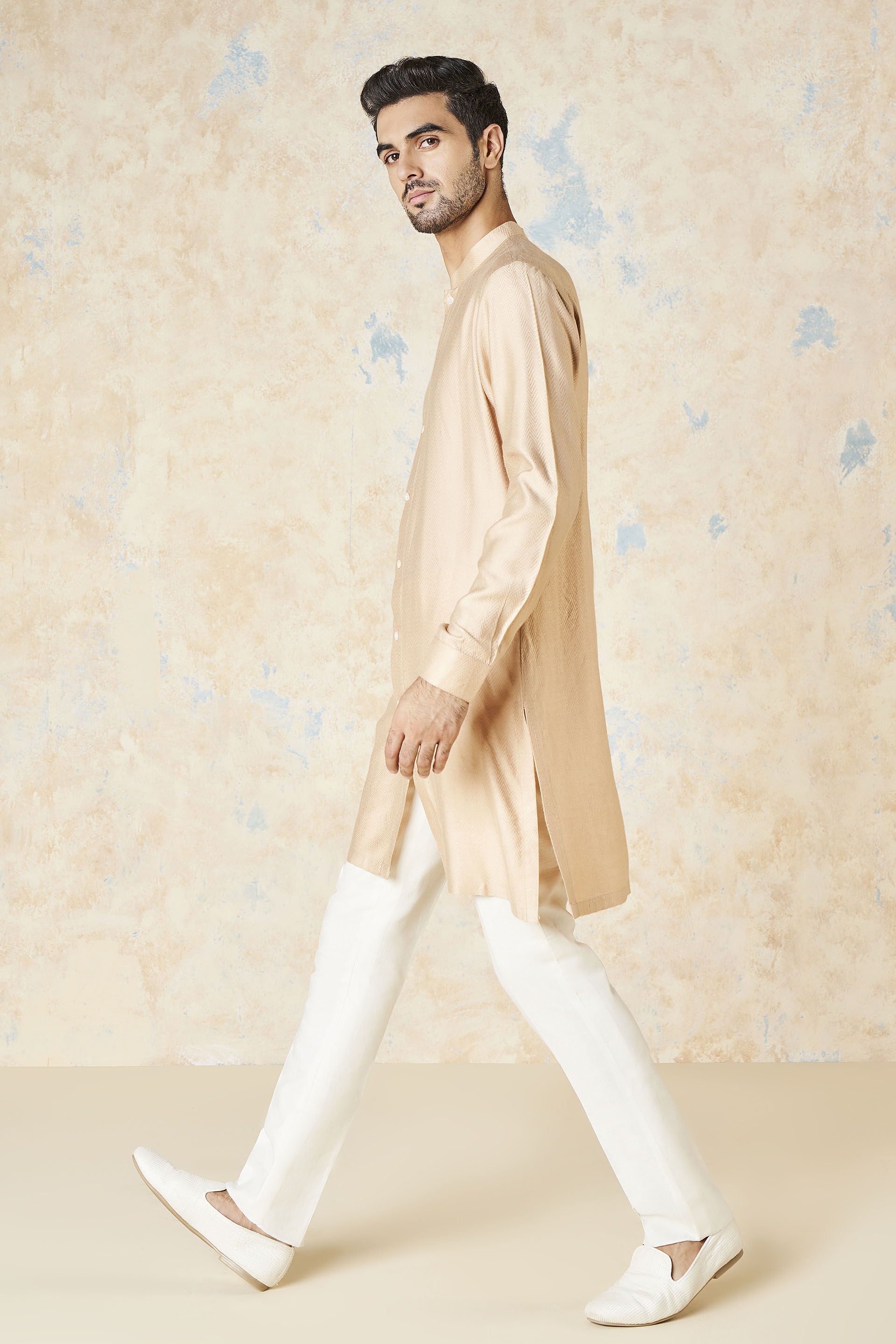 Sazil Silk Kurta - Peach