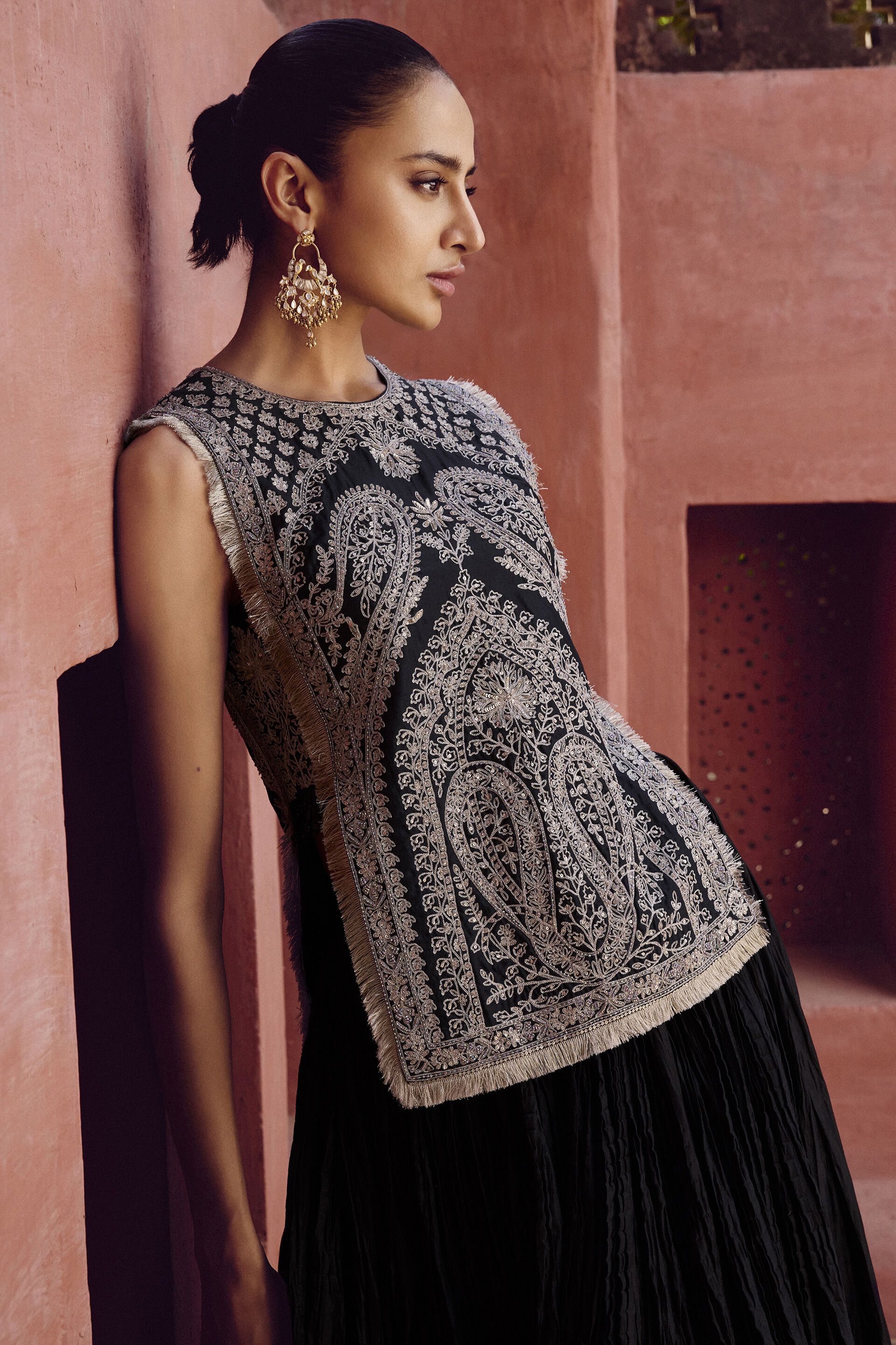 Sehrish Hand-embroidered Aari Mul Skirt Set - Black, Black, image 4