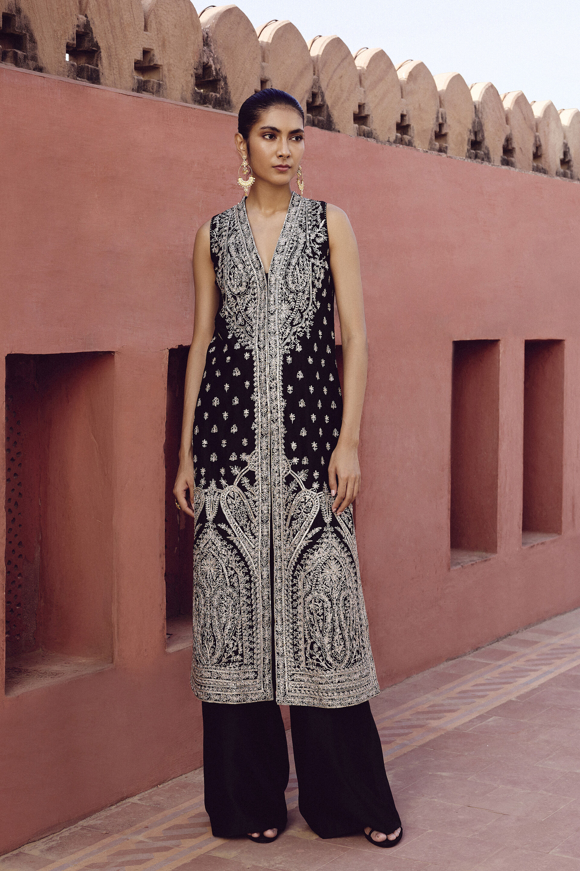 Sehrish Hand-embroidered Aari Silk Jacket Set - Black