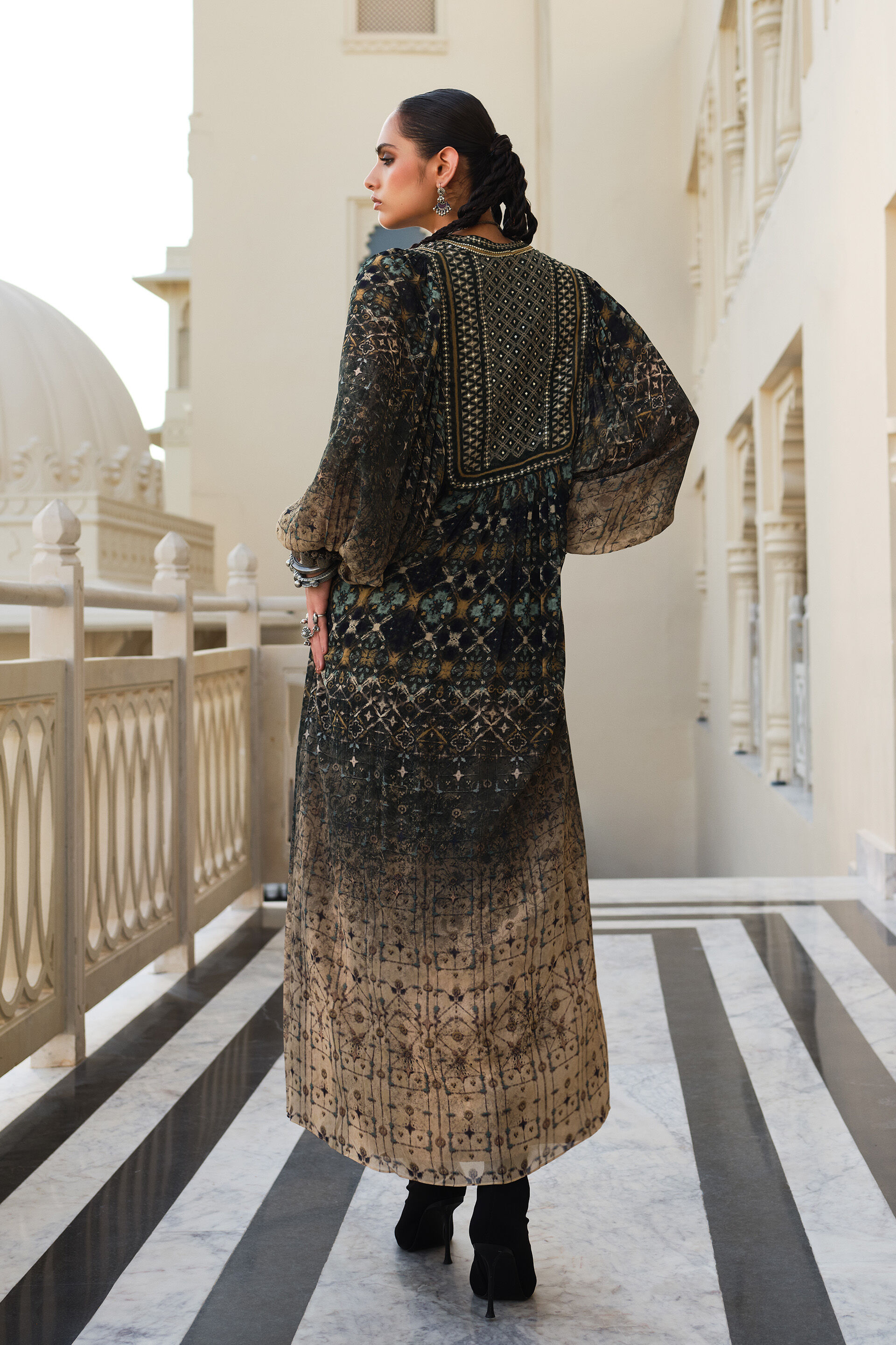Lore Green Sequinned Kaftan, Green, image 2