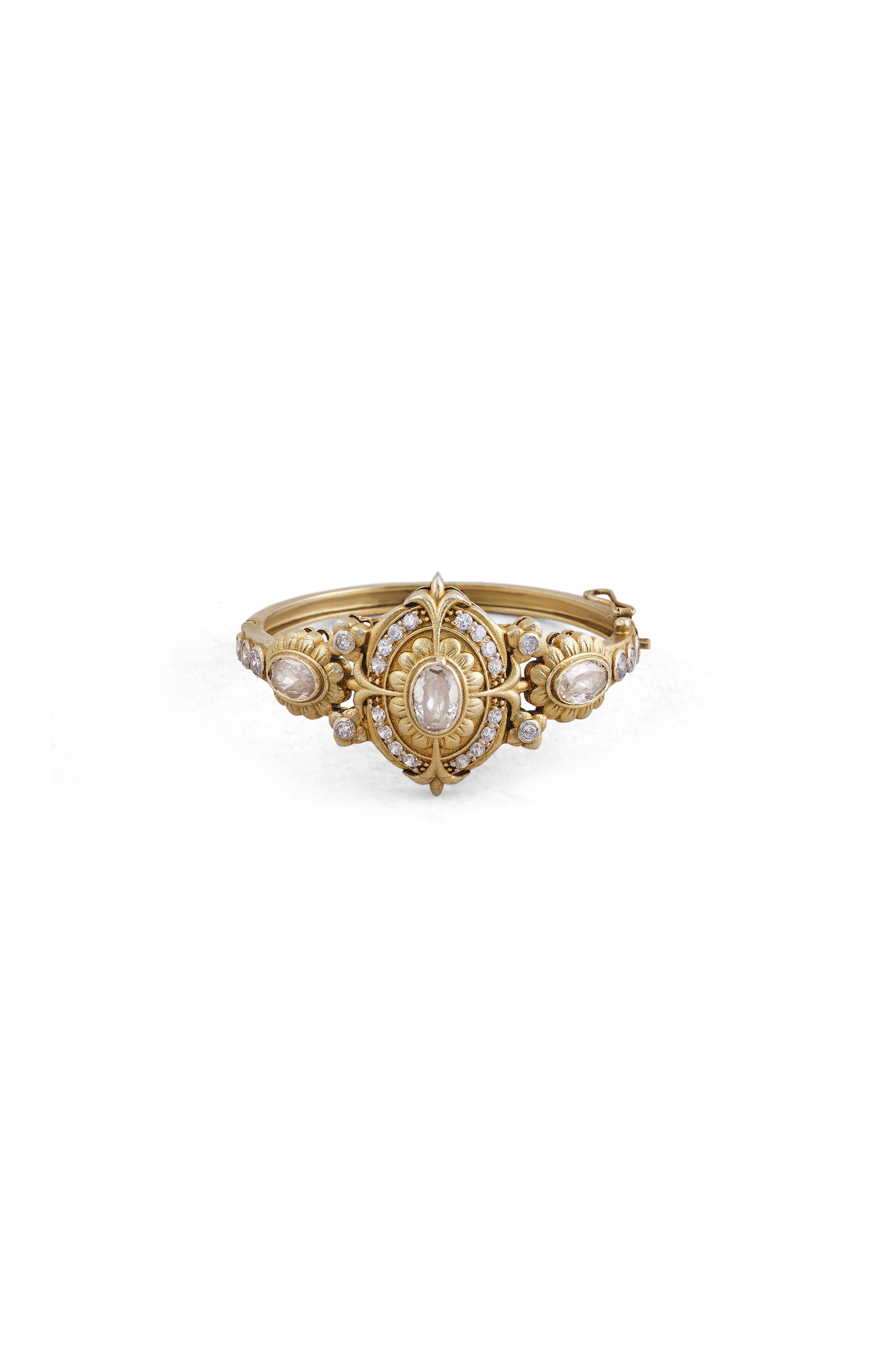 Arumai Bangle