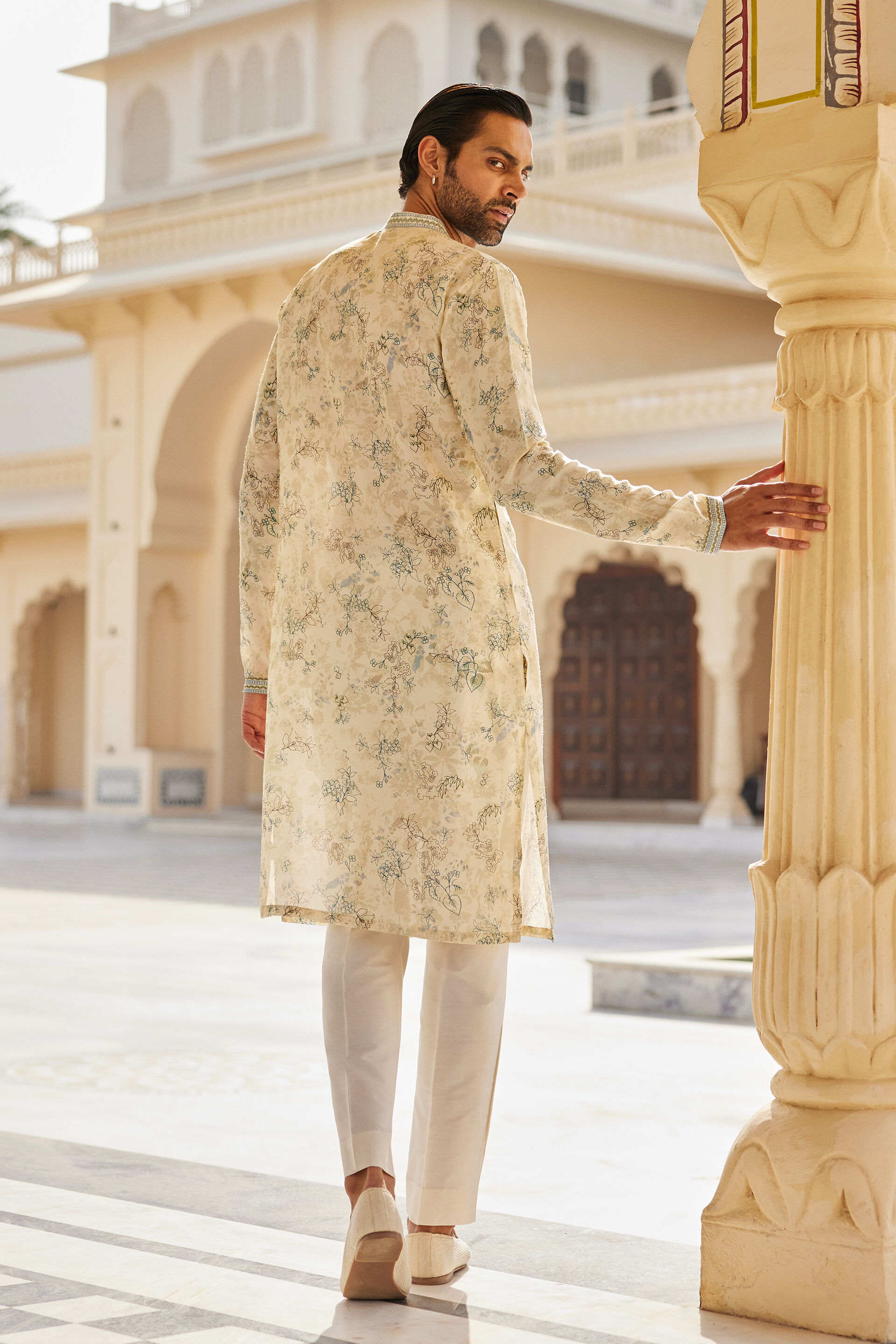 Harishva Silk Kurta - Ivory, Ivory, image 2