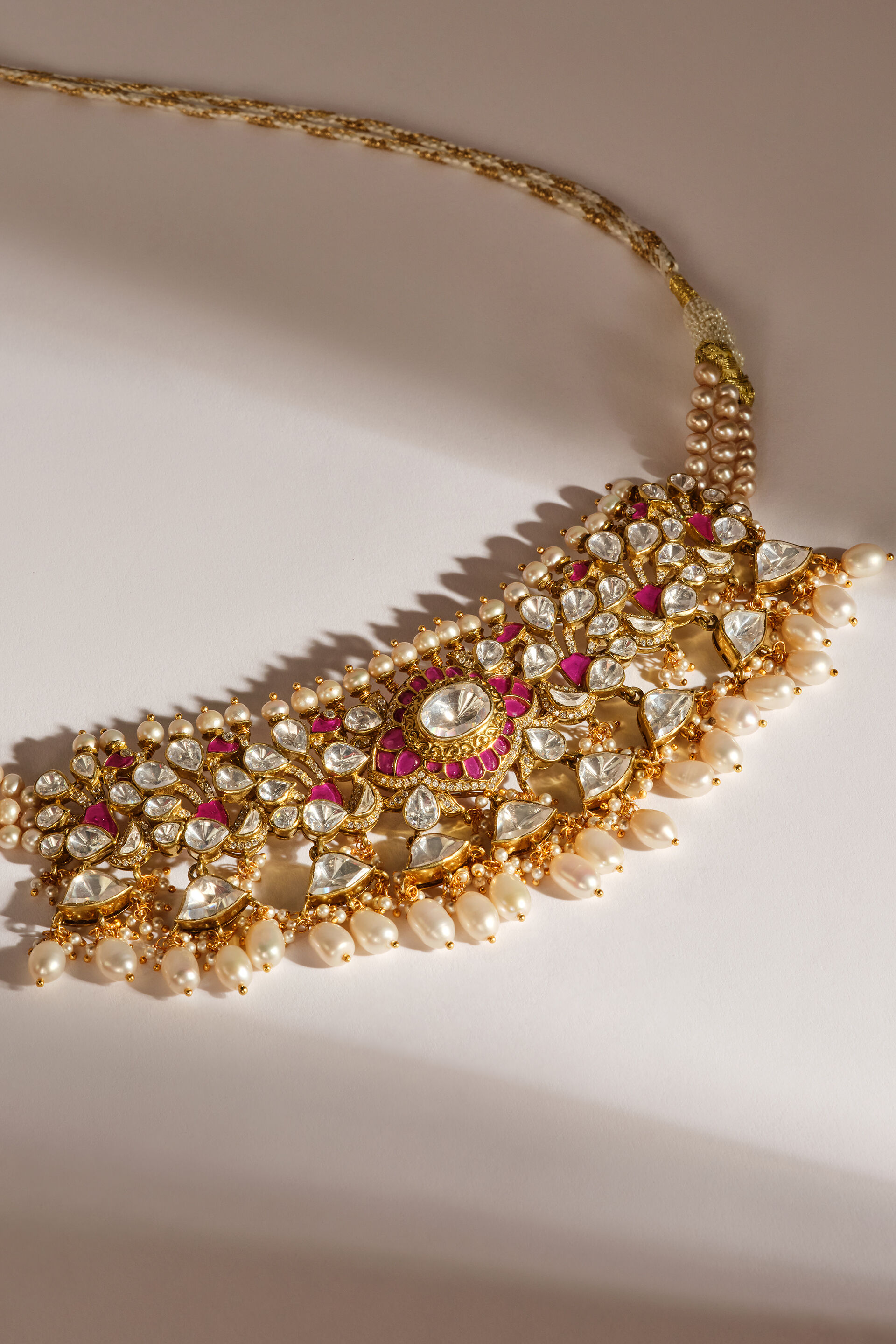 Mifraz Choker