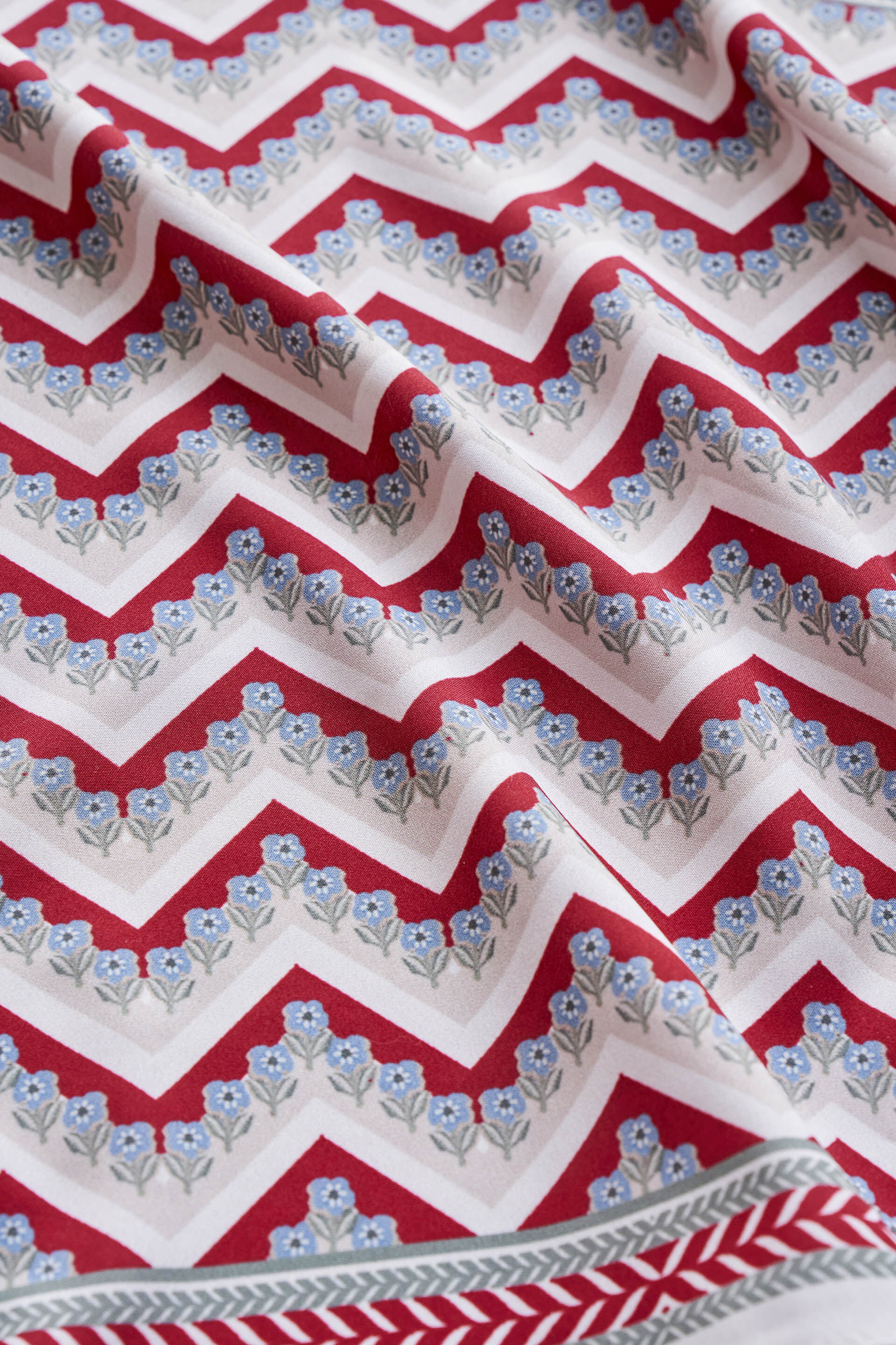 Ohas Pocket Square - Off White