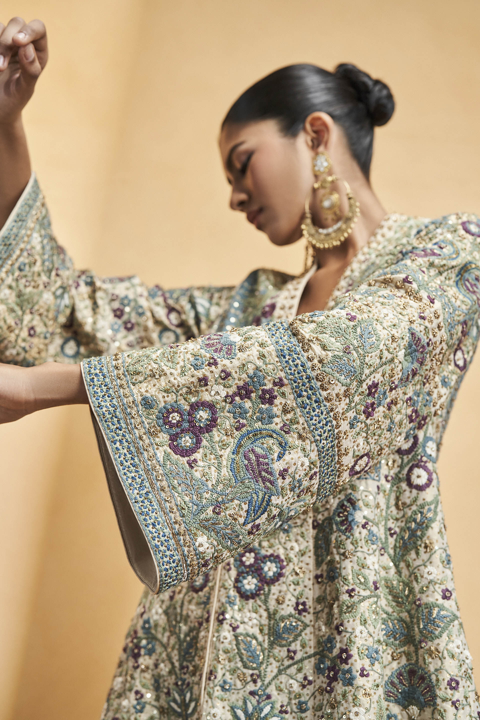 Flora and Fauna Zari Kurta Set - Gold, Gold, image 7