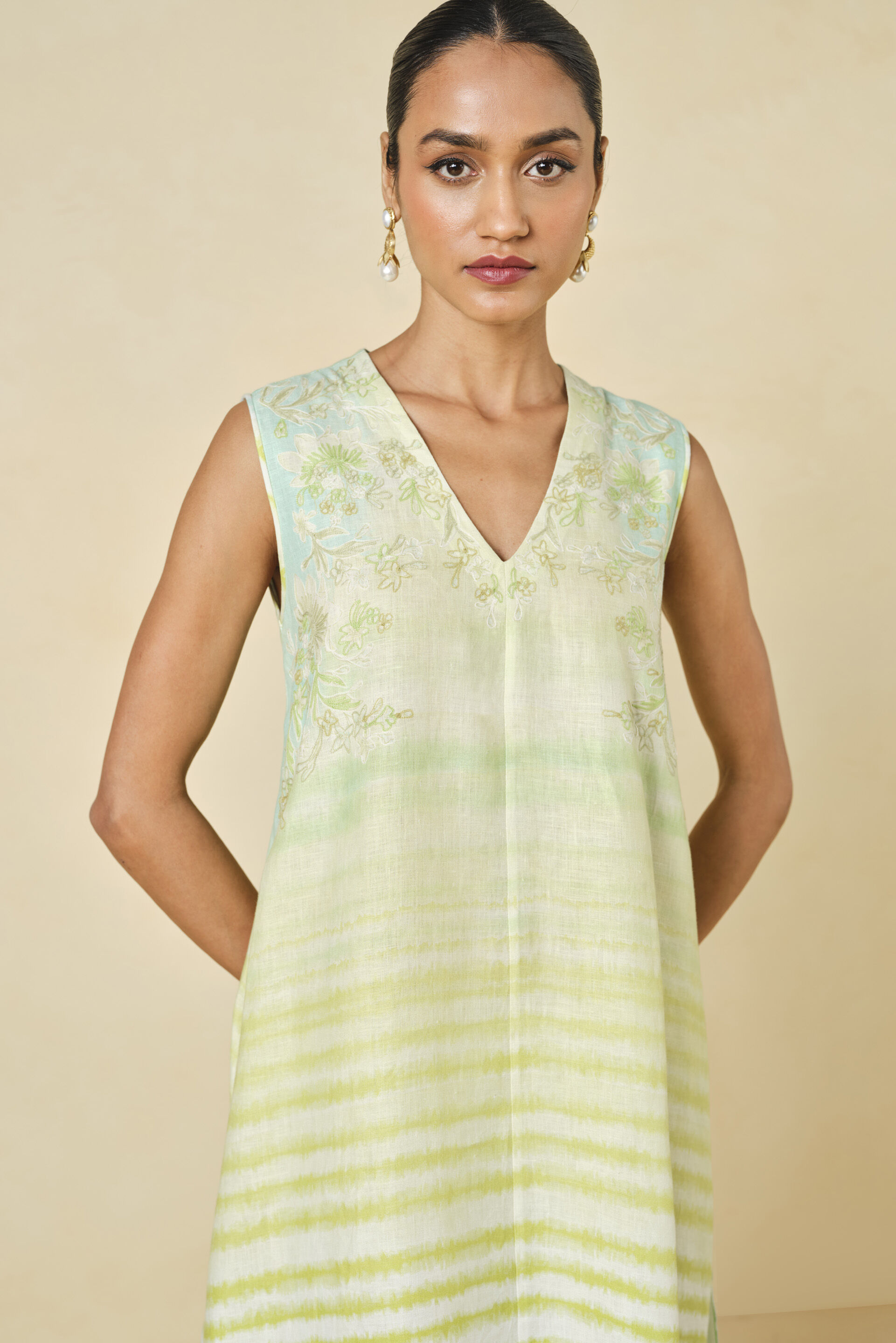 Anapos Asymmetrical Printed Hemp Kurta Set - Lime, Lime, image 4