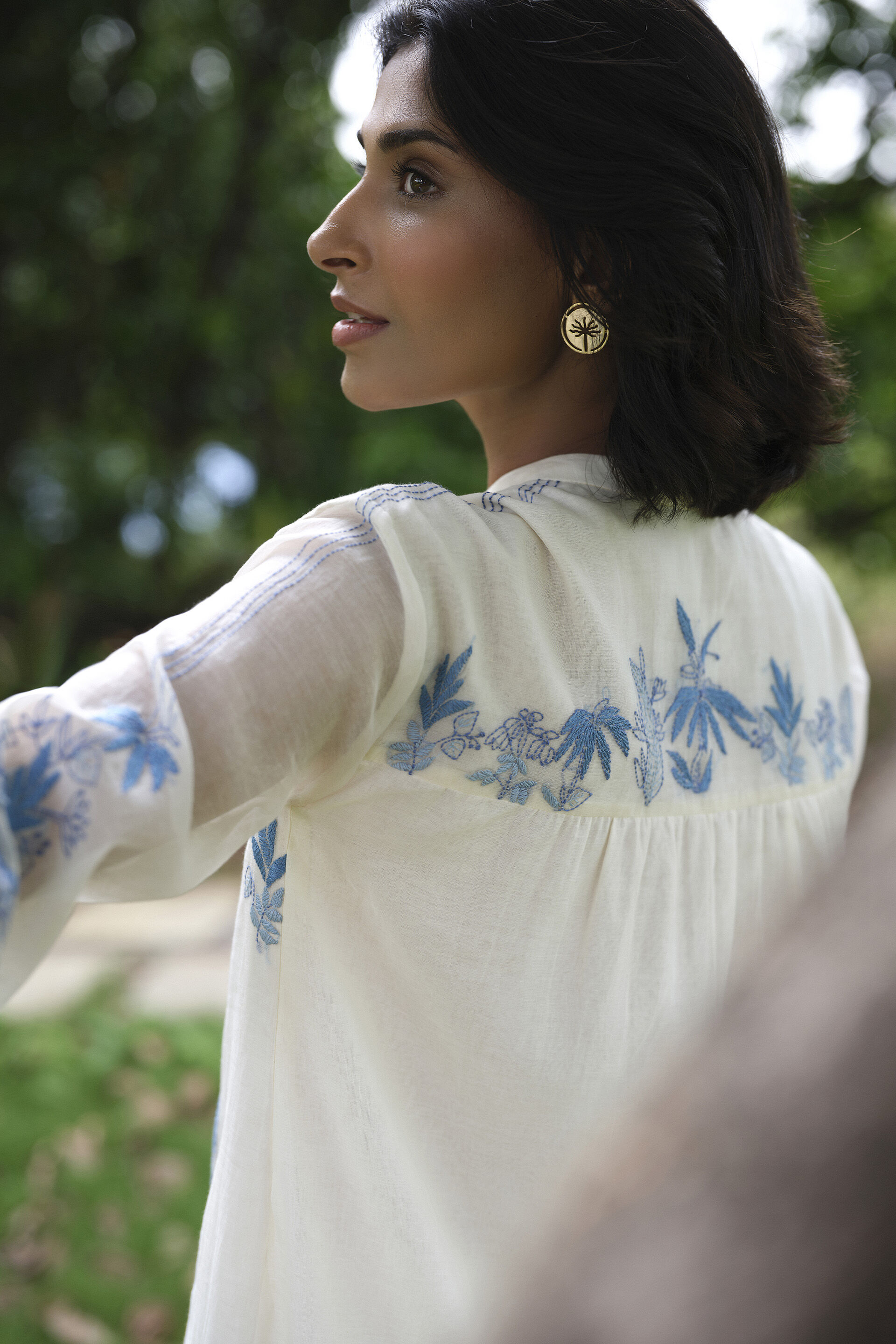 Almelo Hand-embroidered Kantha Mul Kurta Set - Ivory, Ivory, image 5