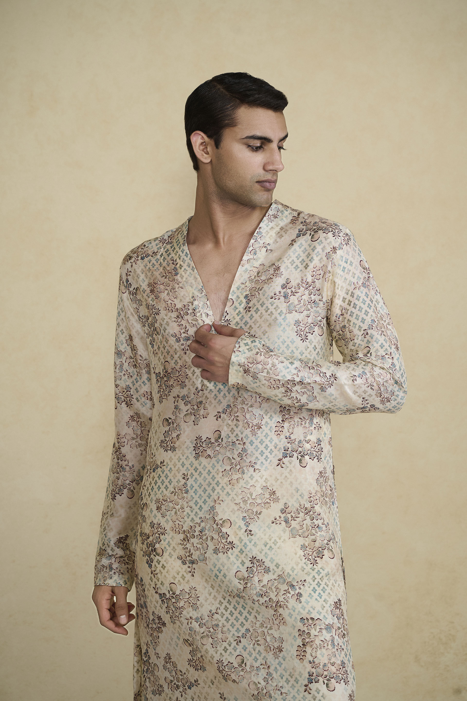 Rukham Printed Silk Kurta - Ivory, Ivory, image 9