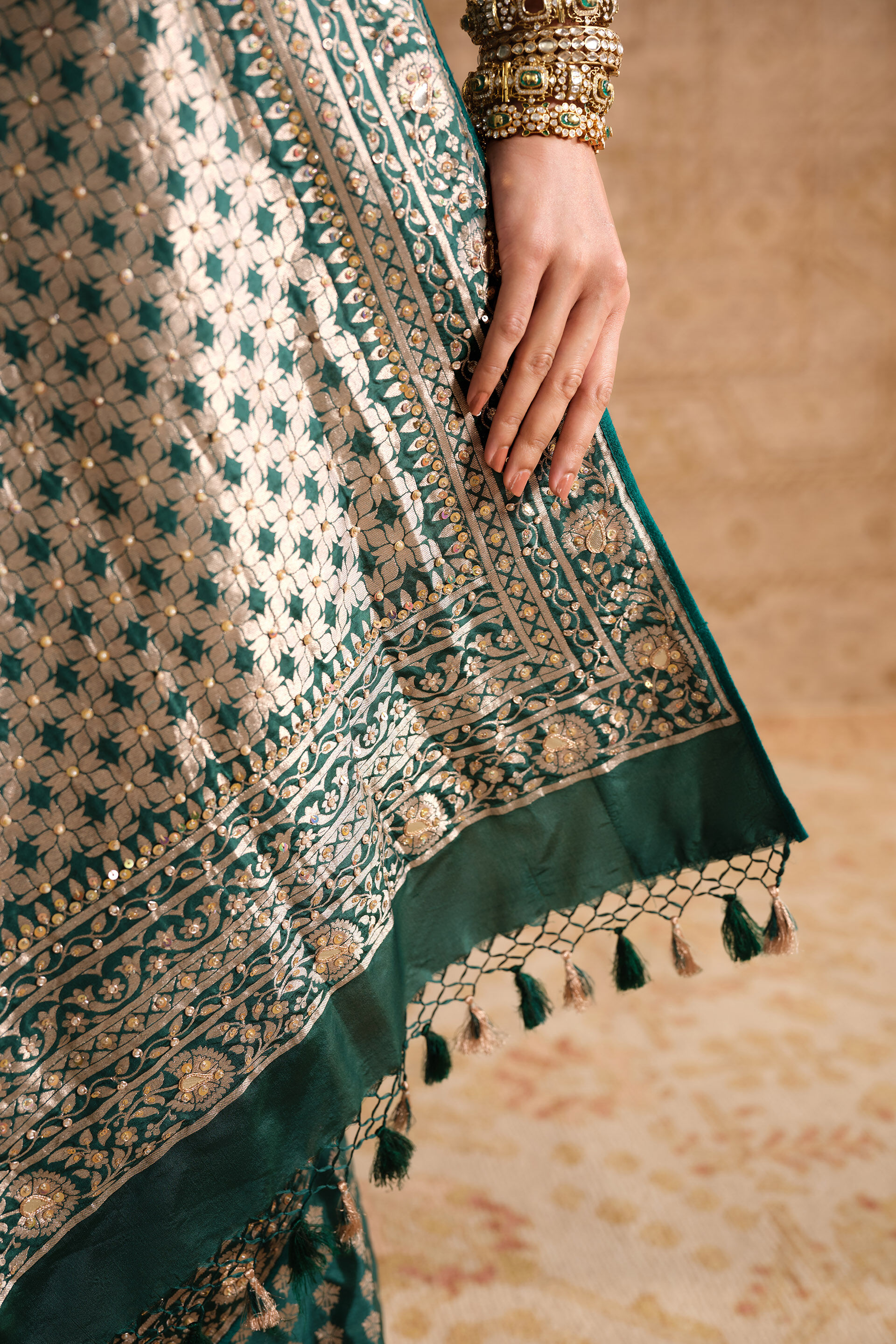 Arsheya Handwoven Benarasi Silk Saree - Green, Green, image 5