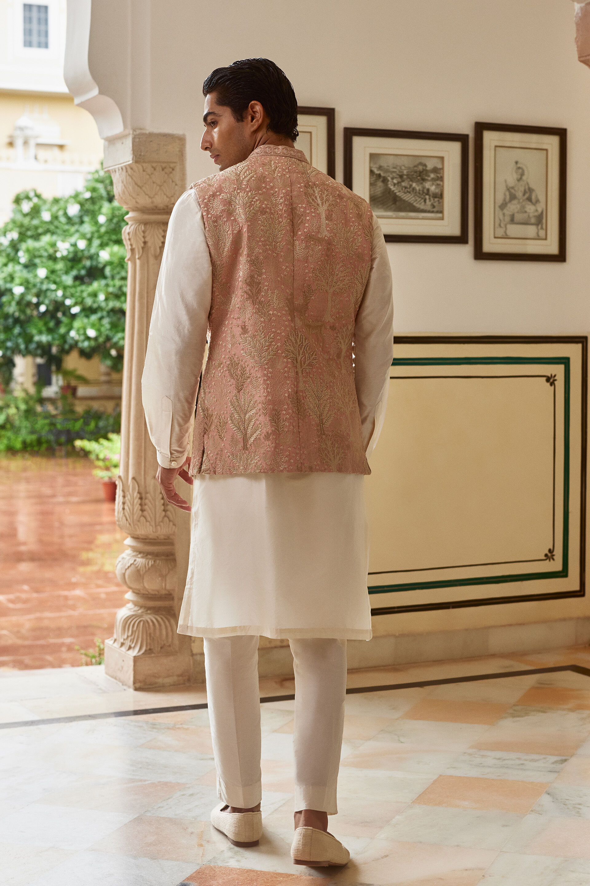 Kirav Embroidered Silk Nehru Jacket - Blush