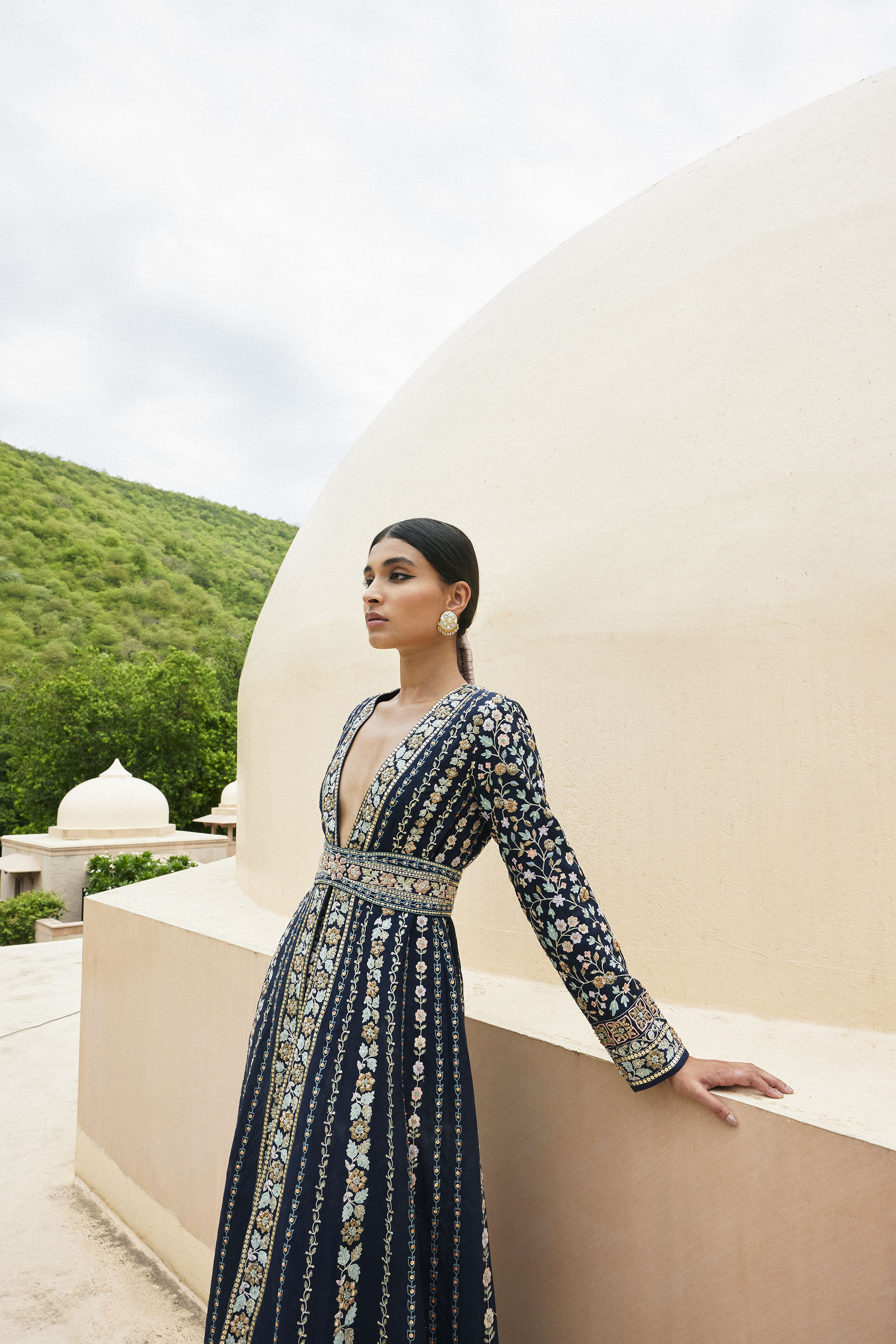 Akila Zardozi & Resham Silk Jacket Set - Navy Blue