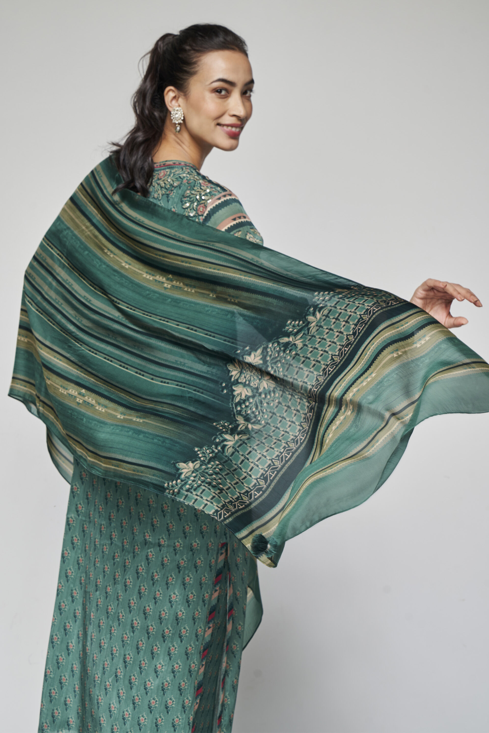 Aiza Dupatta - Green