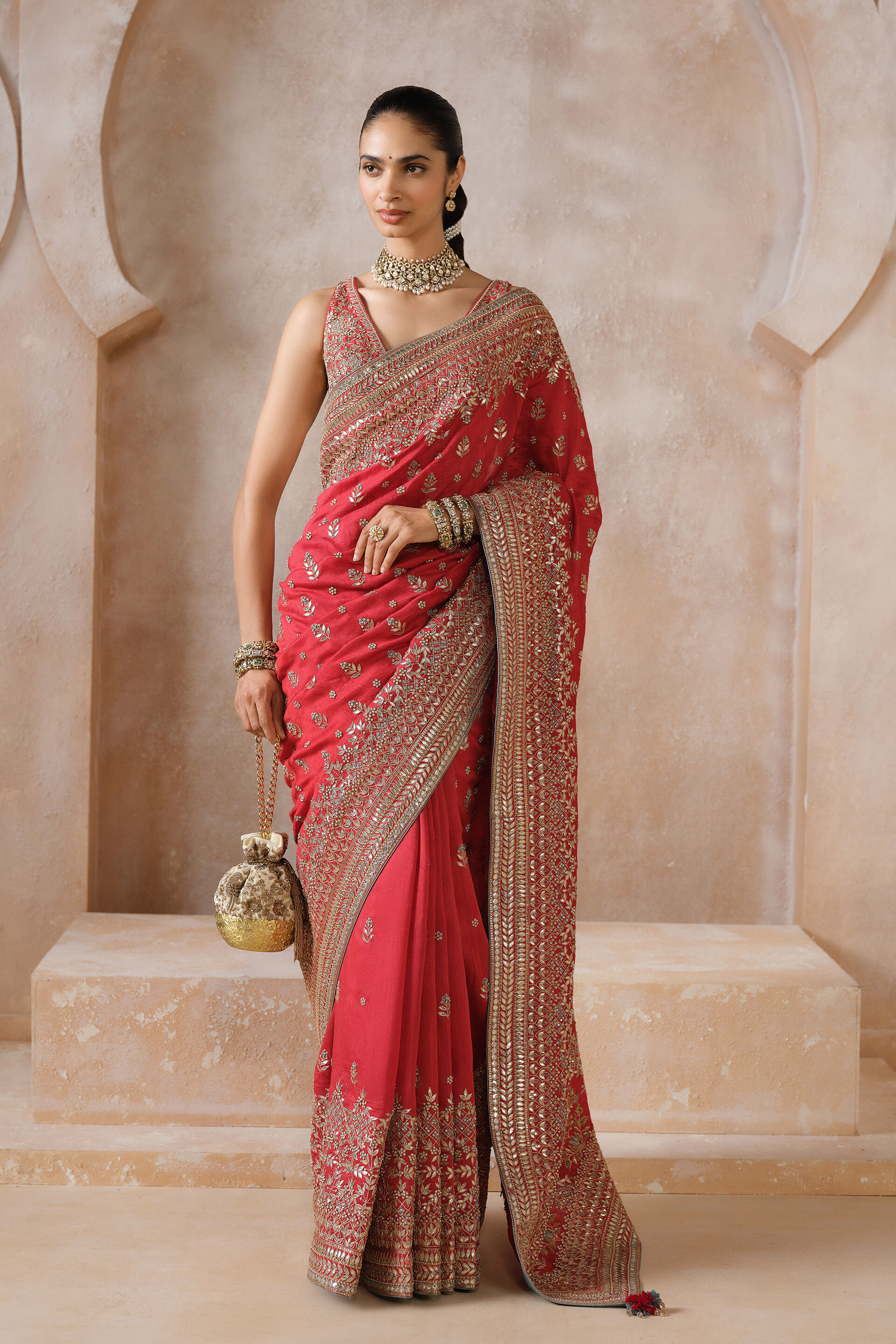 Manjara Gota Patti Silk Saree - Red