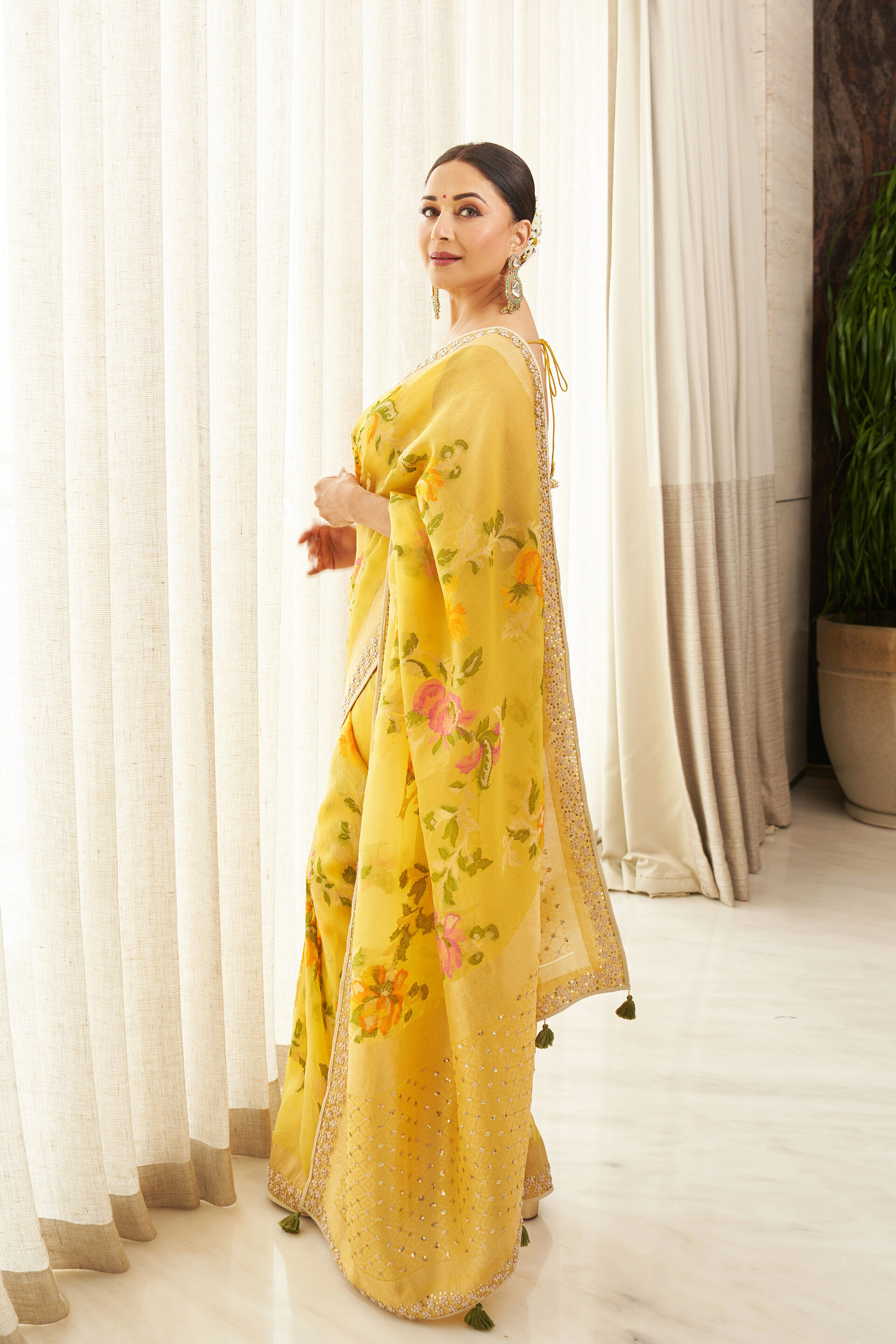 Shalise Handwoven Benarasi Silk Saree- Yellow, , image 2