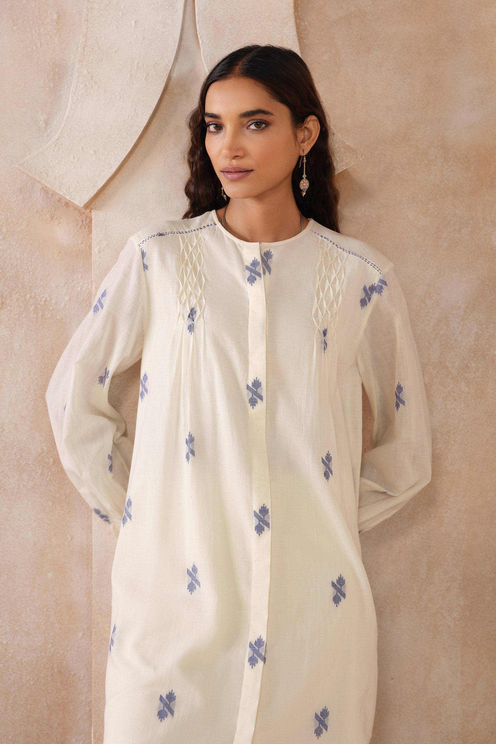Frodo Handwoven Jamdani Kurta Set - Ivory, Ivory, image 3