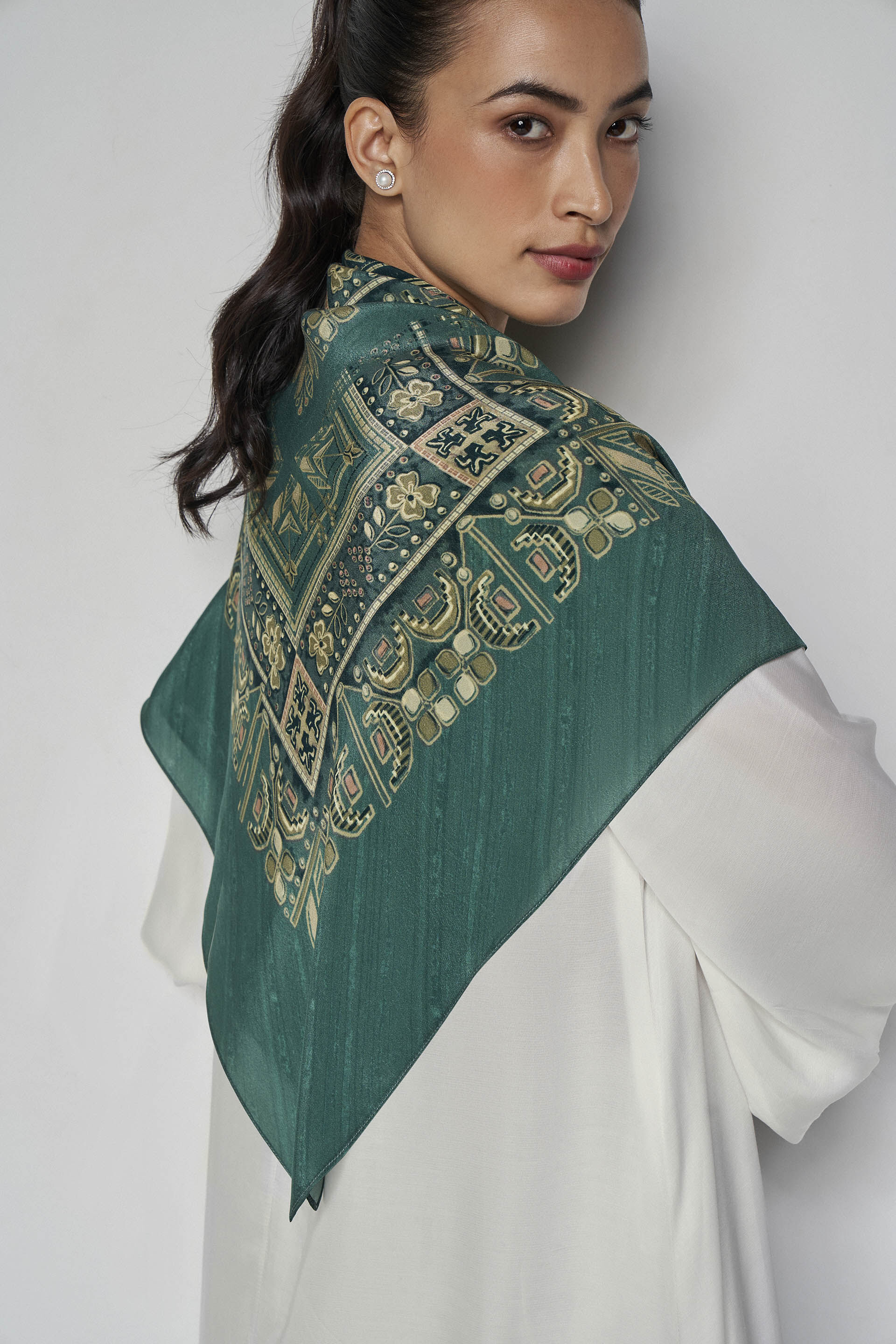 Nokomis Scarf - Green, Green, image 3