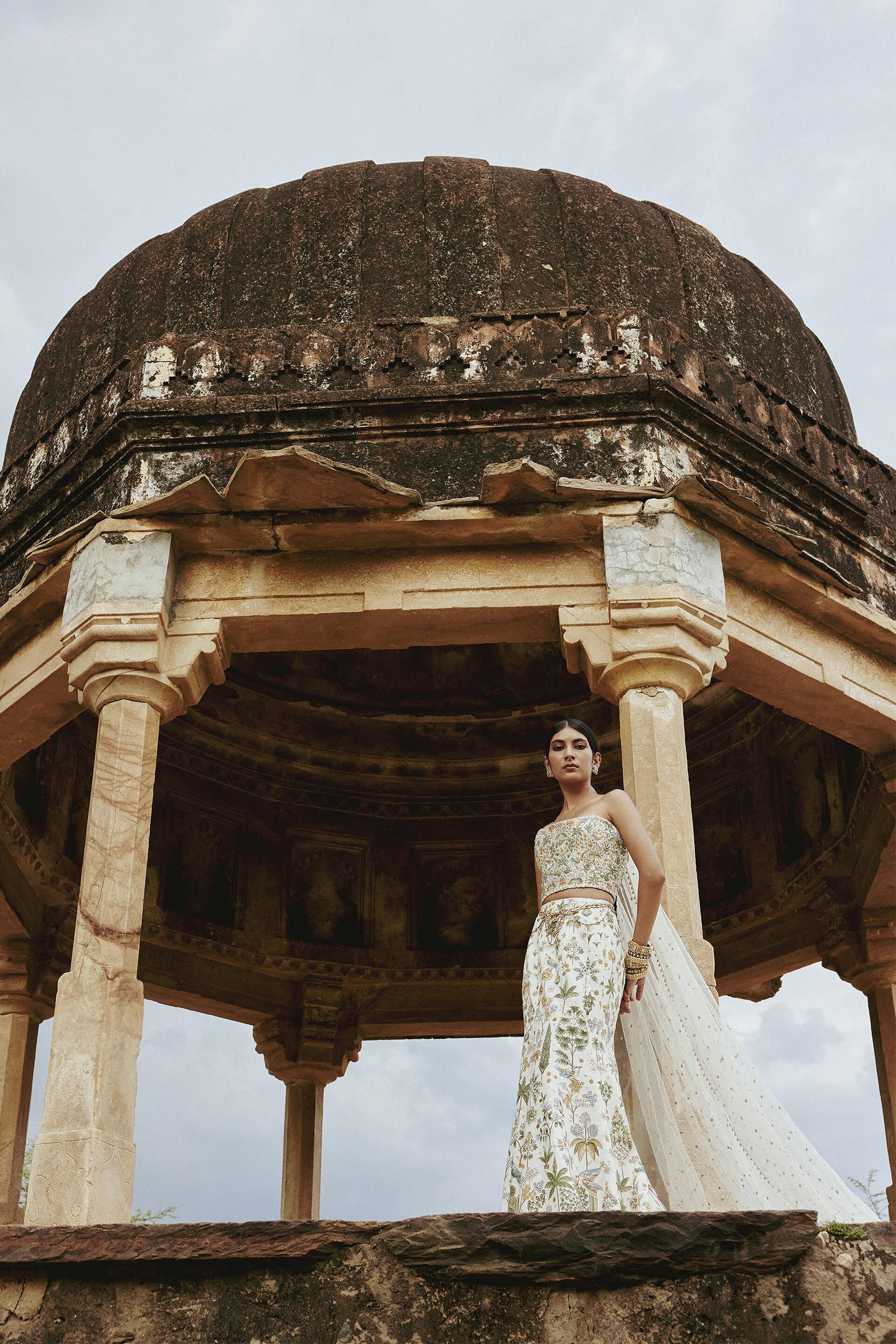 Urvara Hand-painted Pichhwai Silk Skirt Set - Ivory, Ivory, image 3