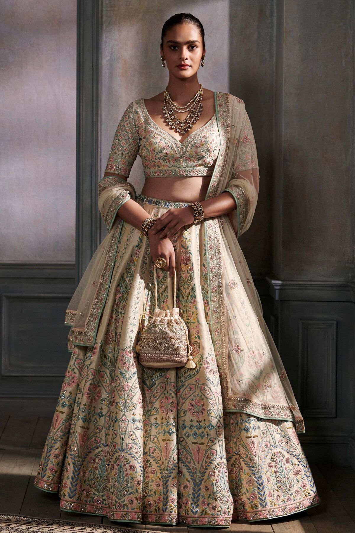 Veena Lehenga Set - Cream