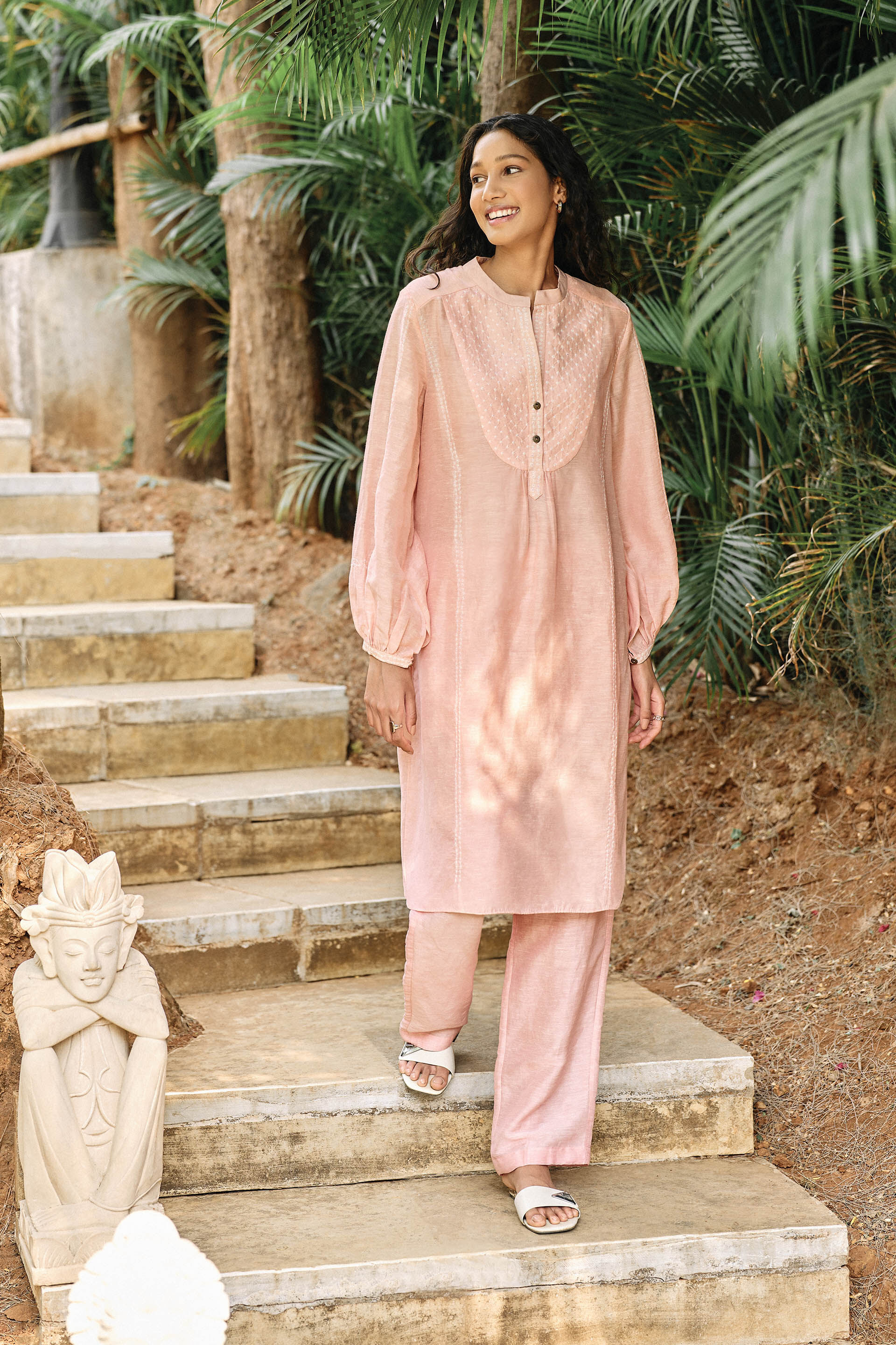 Panorama Handcrafted Bandhani Linen Coord - Blush, Blush, image 3
