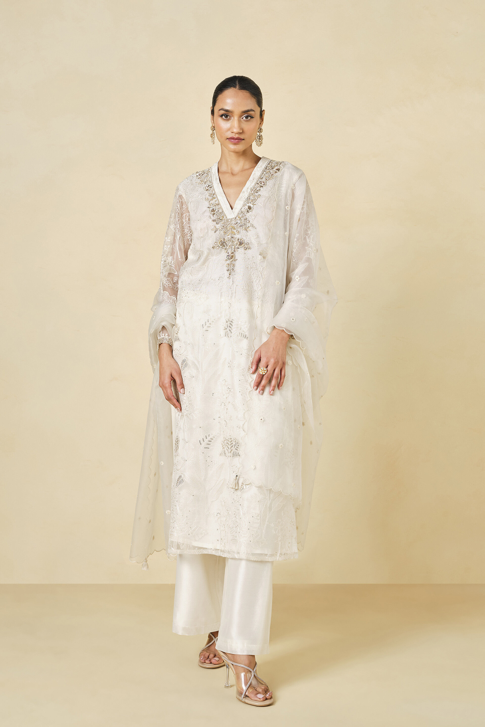 Samandar Embroidered Suit Set - Cream