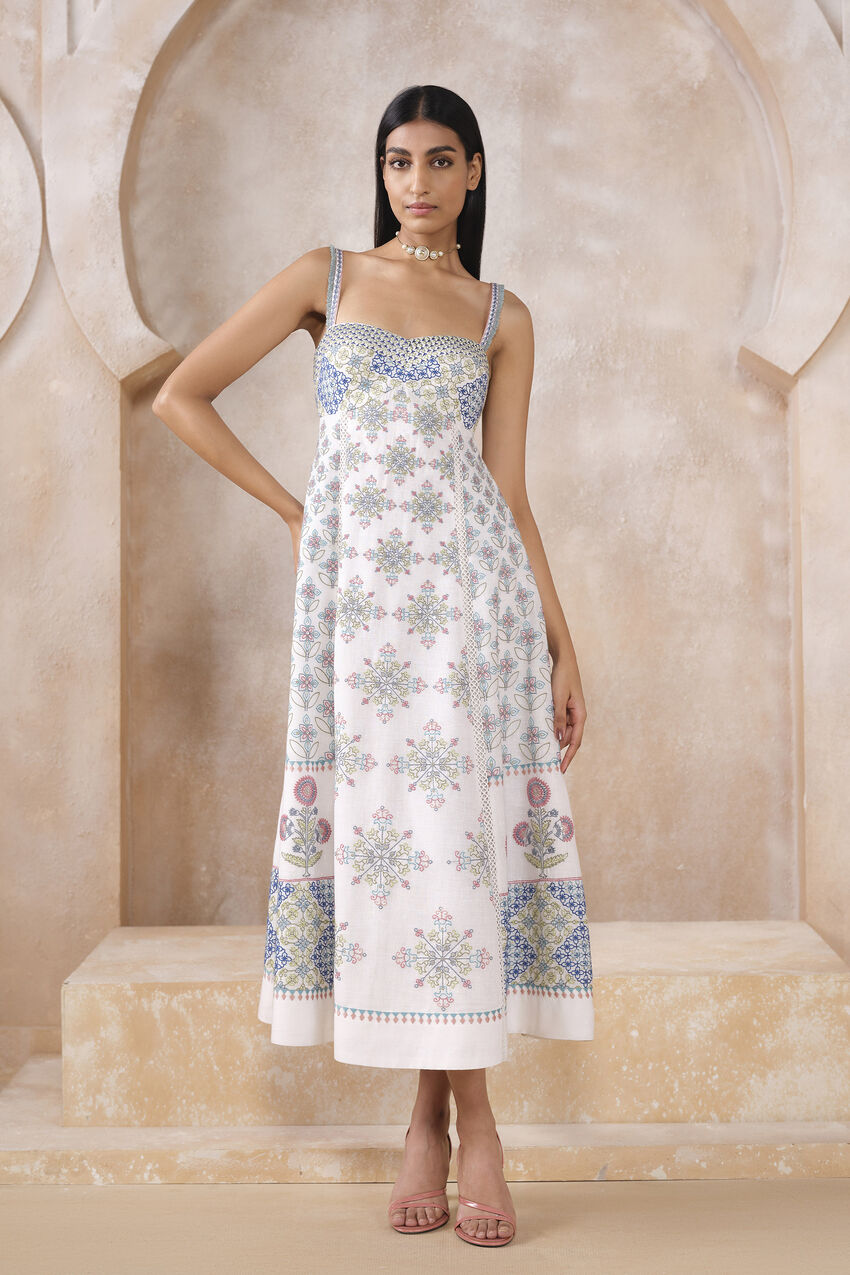 designer dresses uae Bianca Nera
