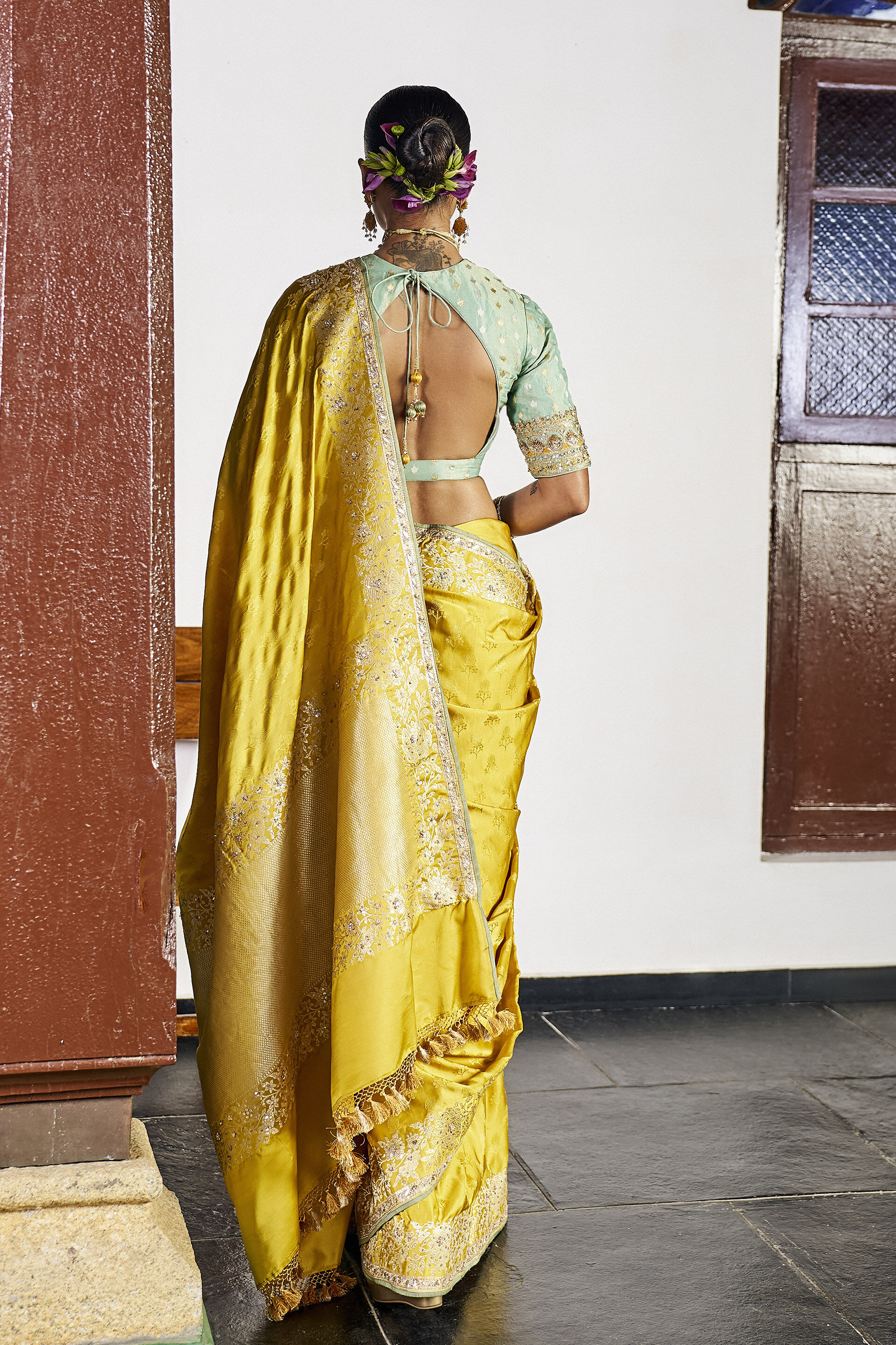 Bandhan Handwoven Benarasi Silk Saree - Yellow