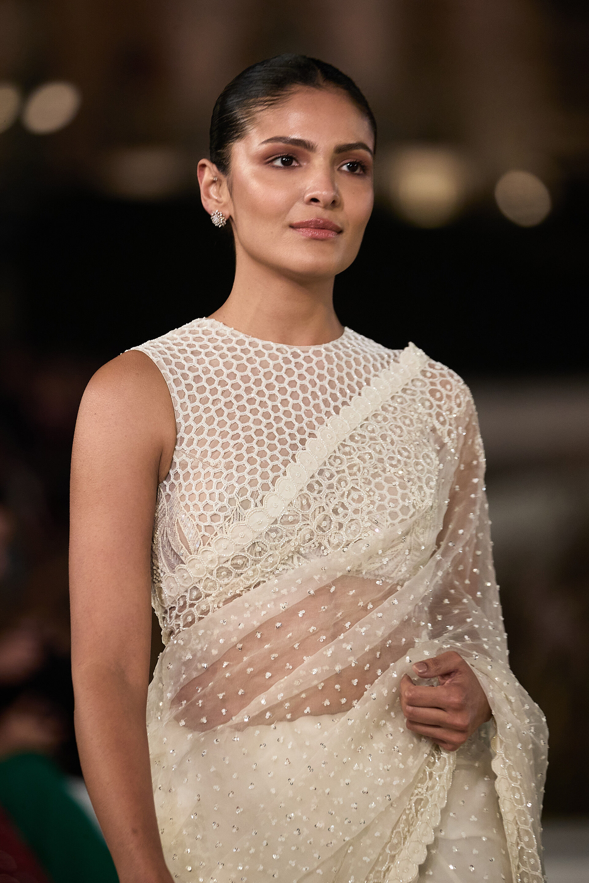 Nomeda Embroidered Silk Saree - Ivory, Ivory, image 2