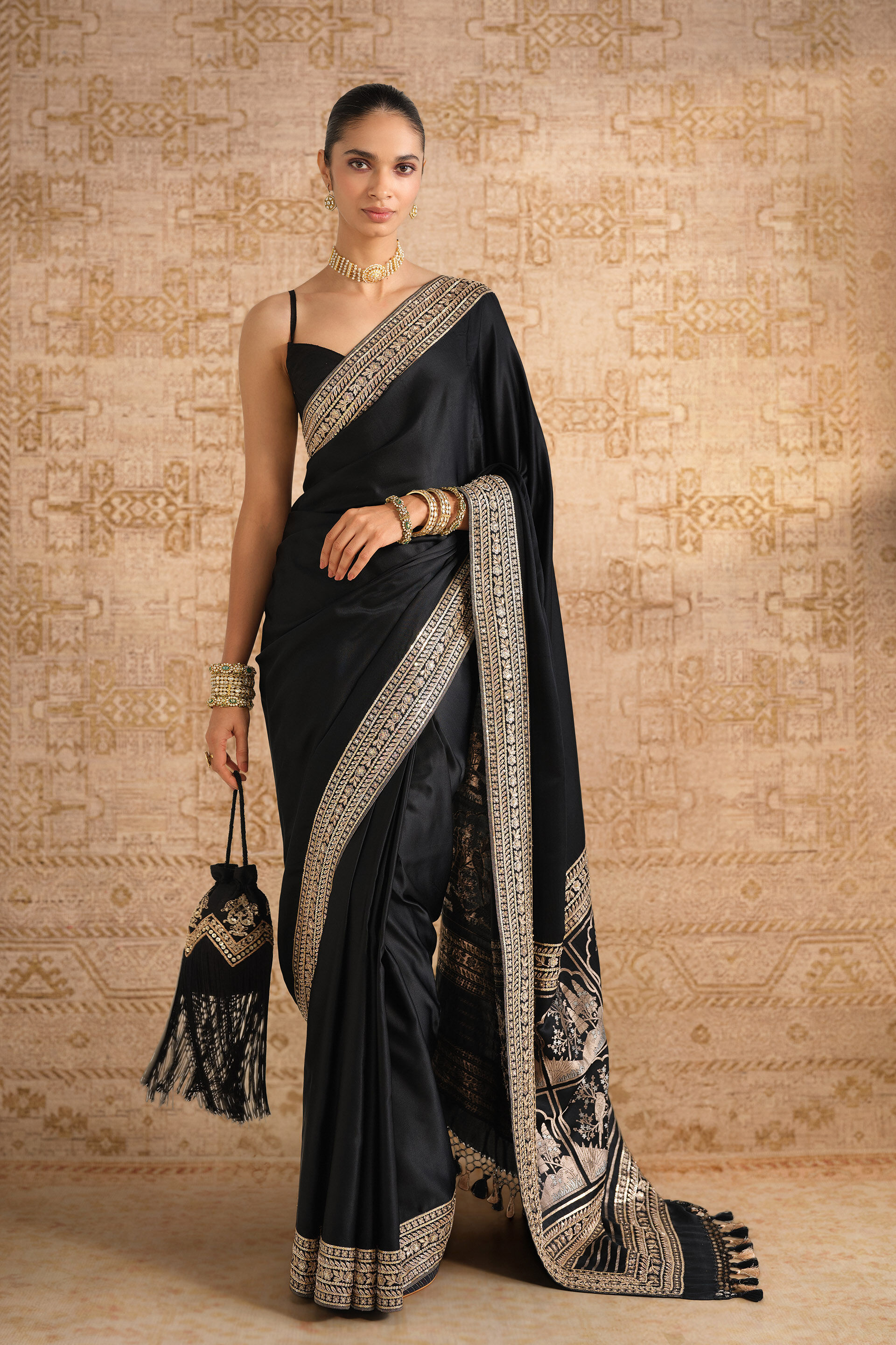 Samihana Handwoven Benarasi Silk Saree - Black